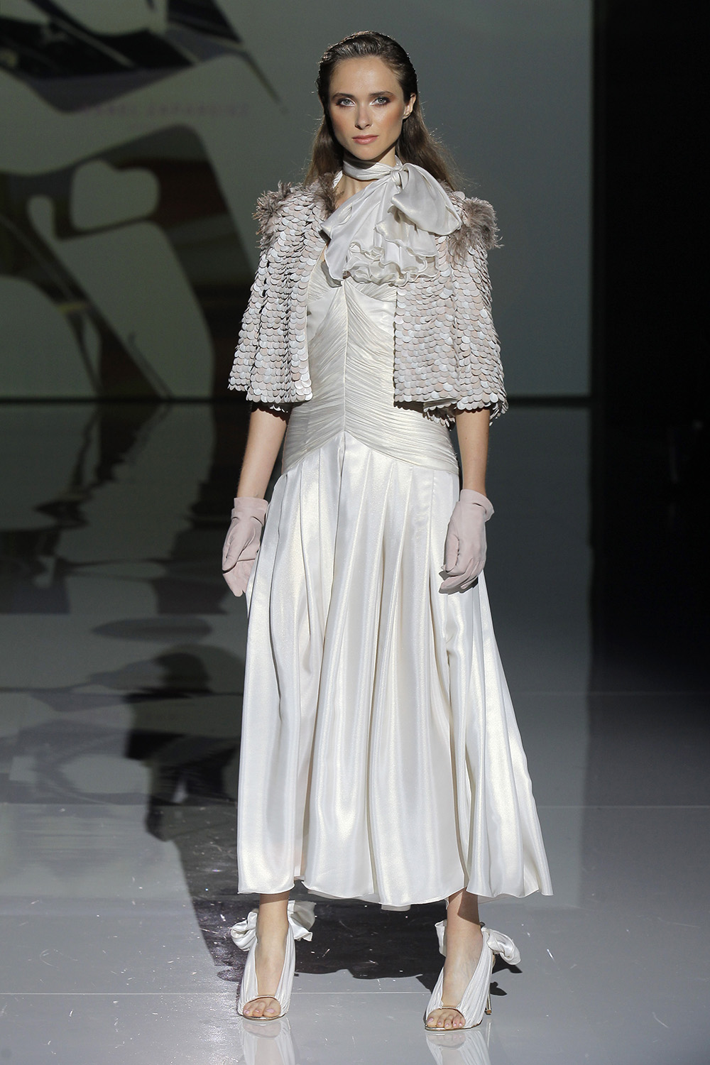 Isabel Zapardiez. Créditos: Barcelona Bridal Fashion Week