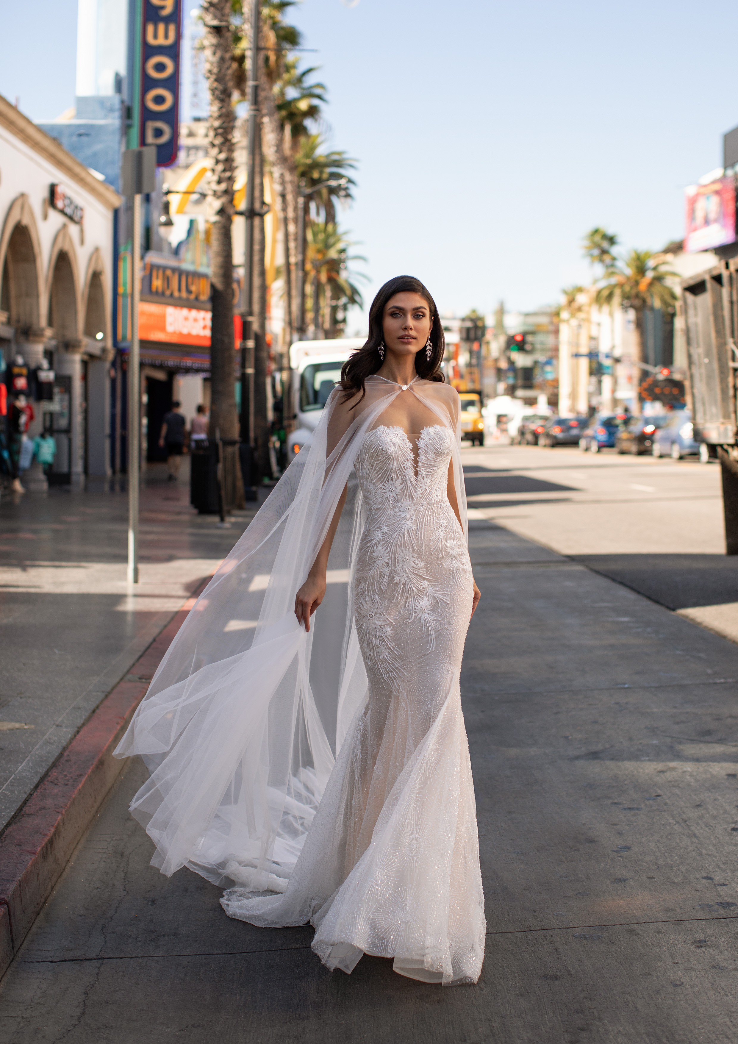 Vestido de noiva modelo Lansbury da coleção Pronovias 2021 Cruise Collection