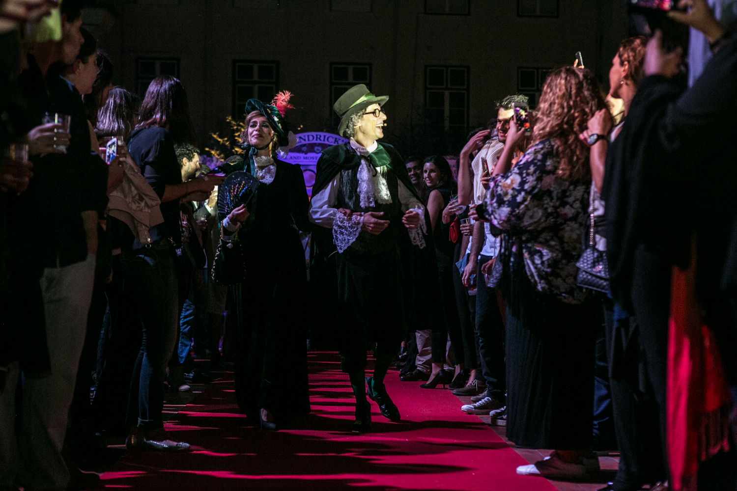 Hendrick’s Unusual Wedding de Lady Rose & Sir Pepino