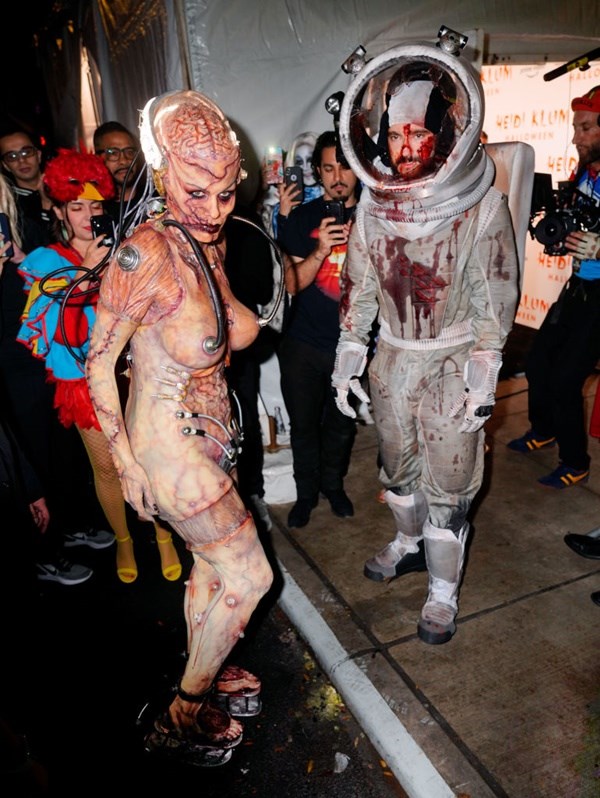 Heidi Klum e  Tom Kaulitz no Halloween. Foto Reprodução Instagram