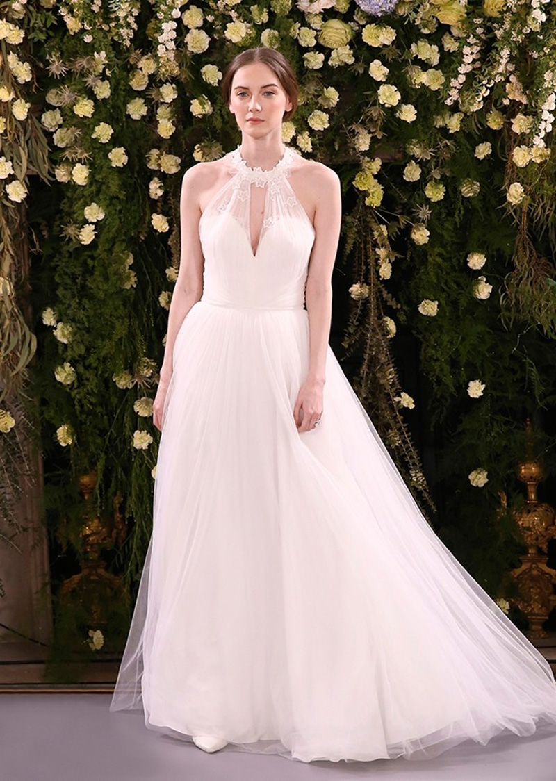 Créditos:  Lois, Jenny Packham