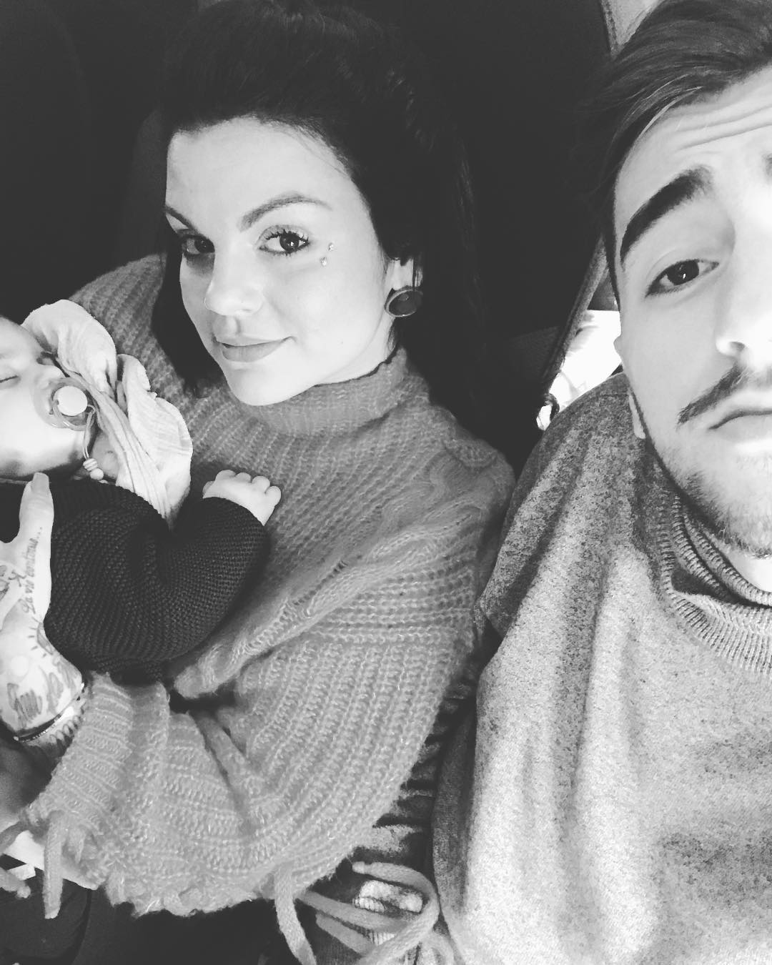 Fanny e o namorado João Almeida foram pais pela primeira vez em 2017. Diego nasceu a 10 de maio. Foto: Instagram Fanny
