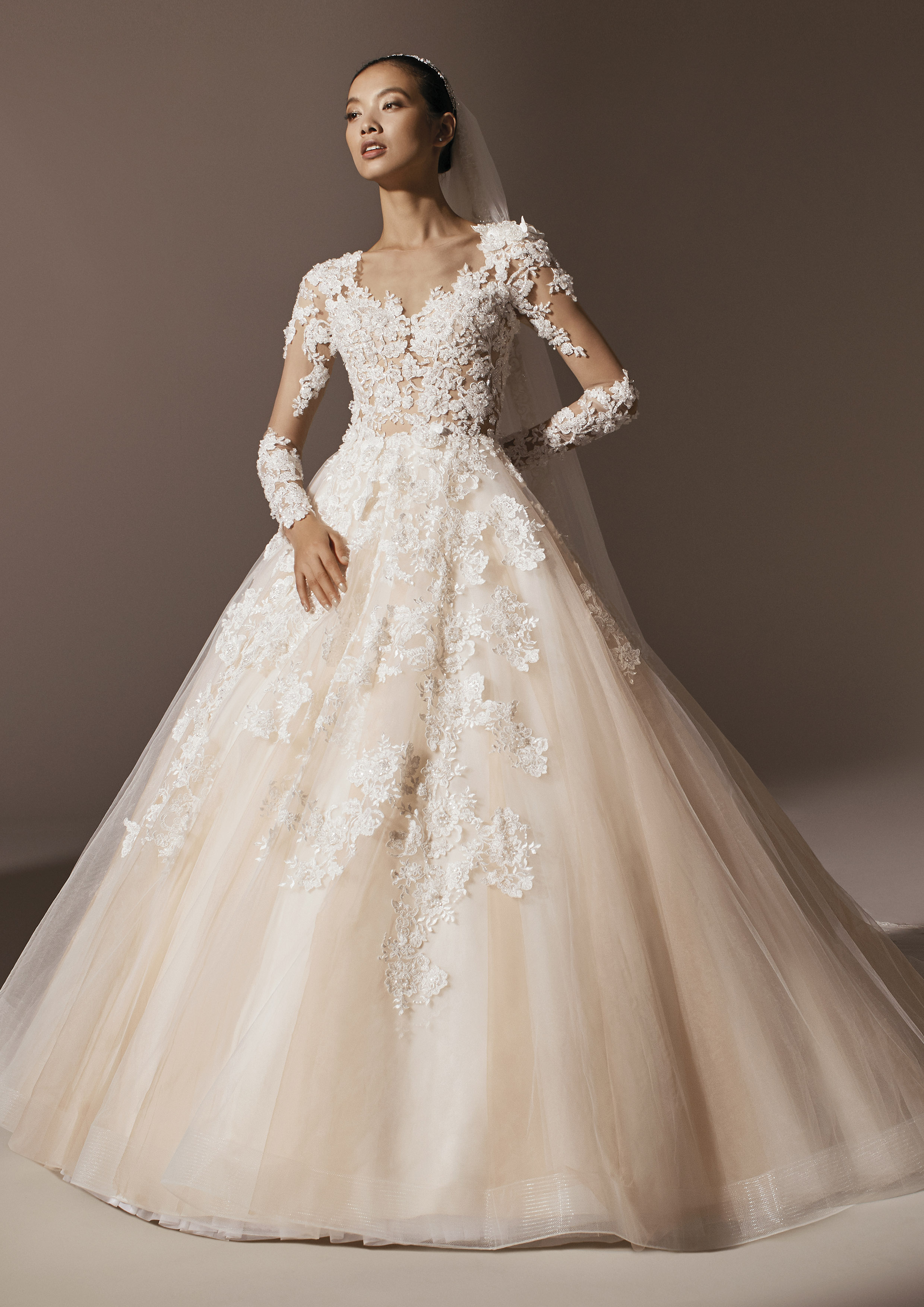 Angela, Pronovias Privee 2020