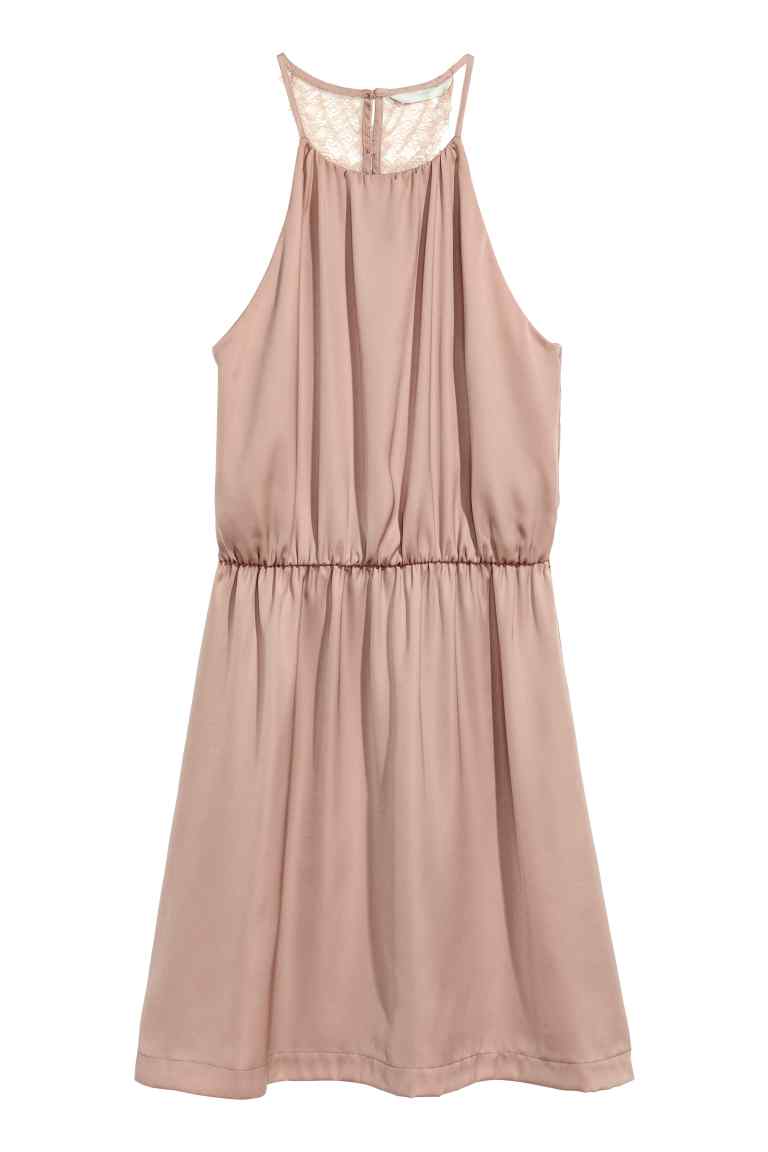 Vestido com costas em renda da H&amp;M (11,99€)