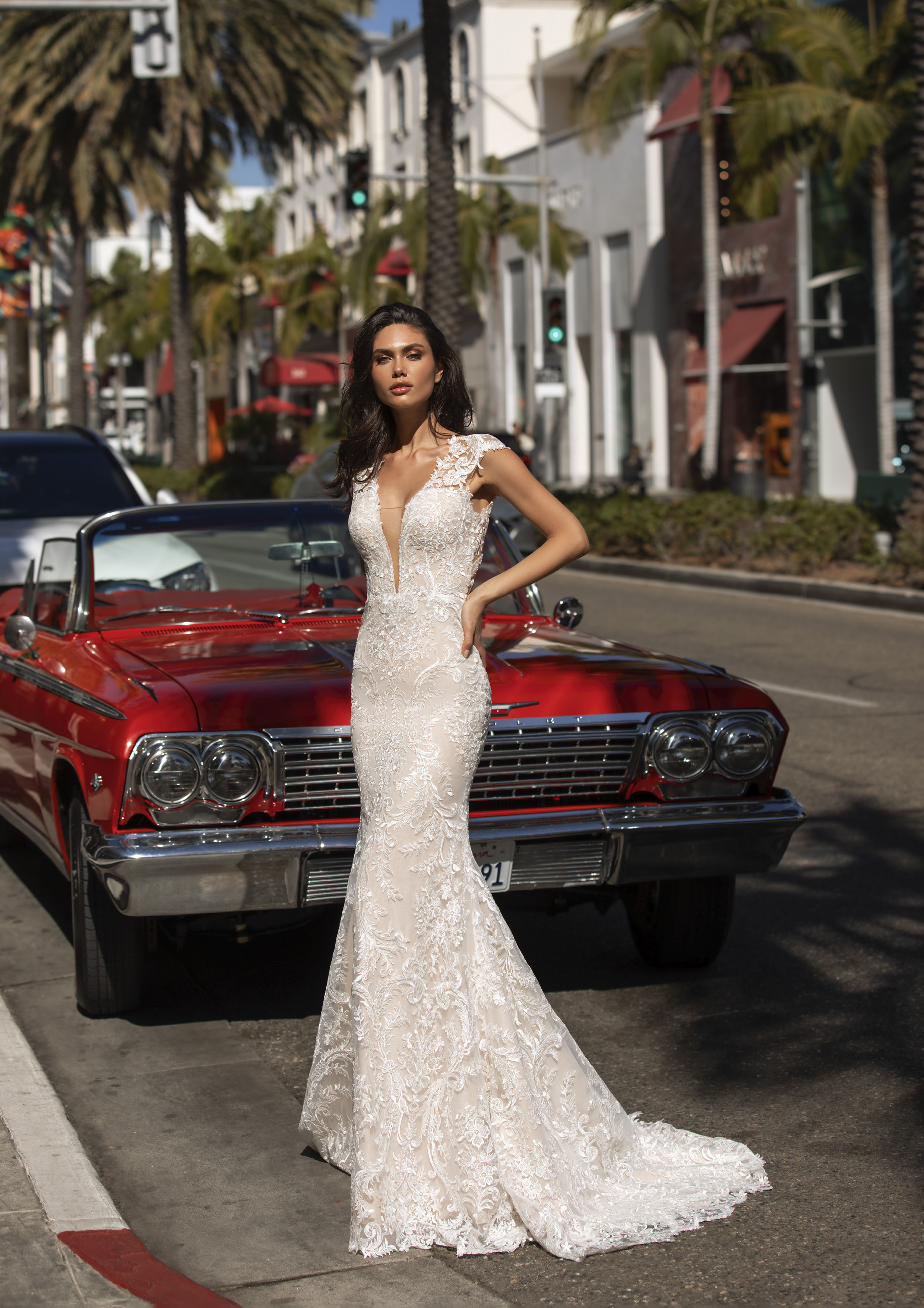 Vestido de noiva modelo Loren da coleção Pronovias 2021 Cruise Collection