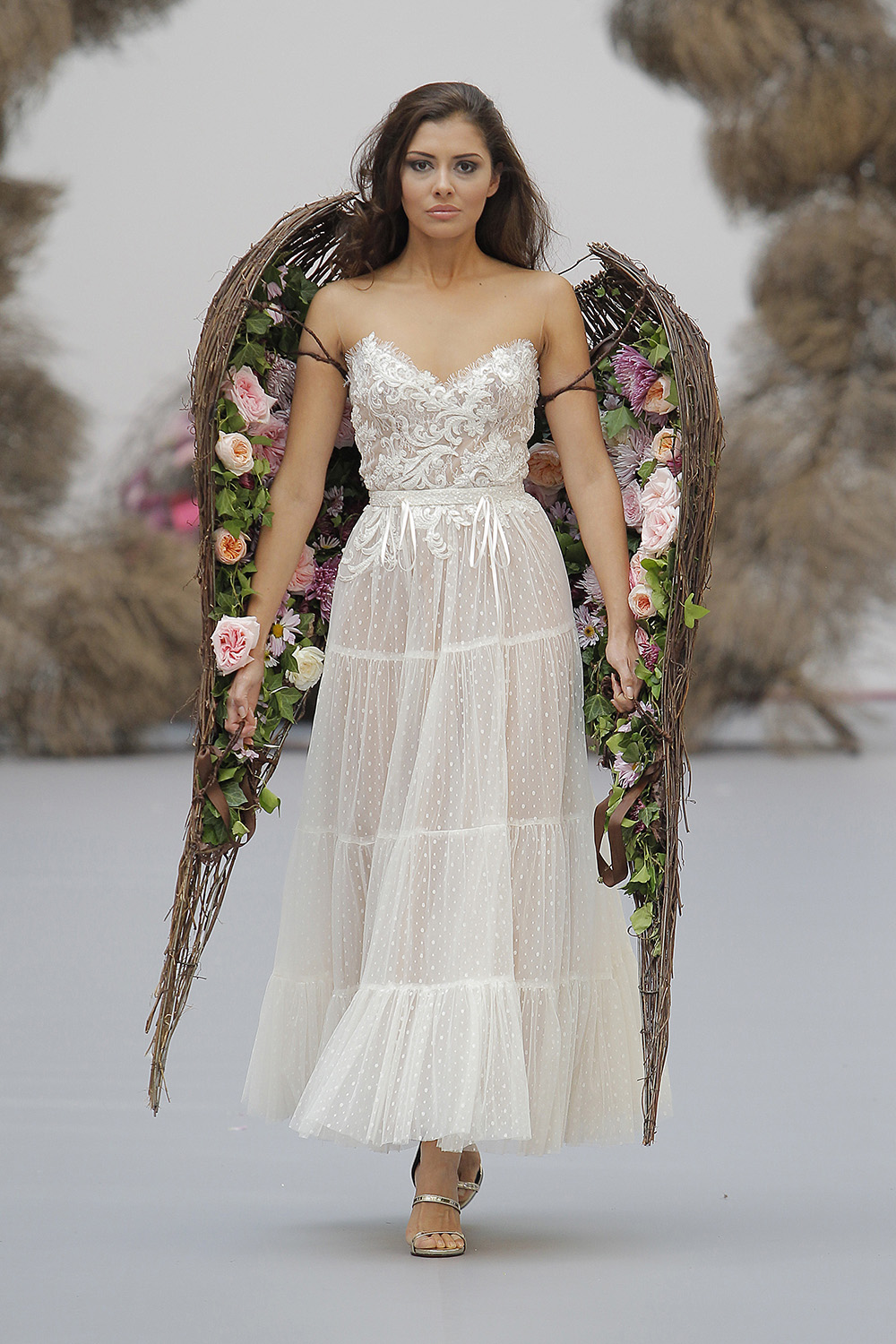 Créditos: Anaik Galstya | Madrid Bridal Week