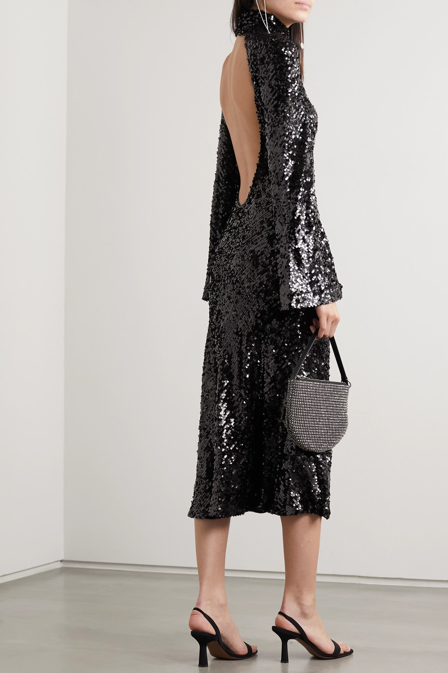 Créditos: Galvan via Net-a-Porter