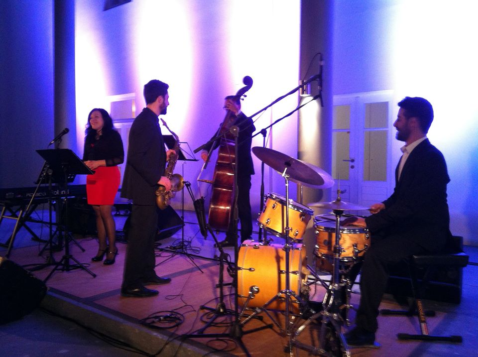 Dona Elvira Quarteto