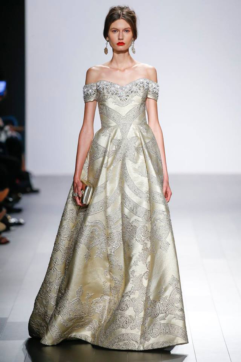 New York Fashion Week S/S 2018. Créditos: Badgley Mischka