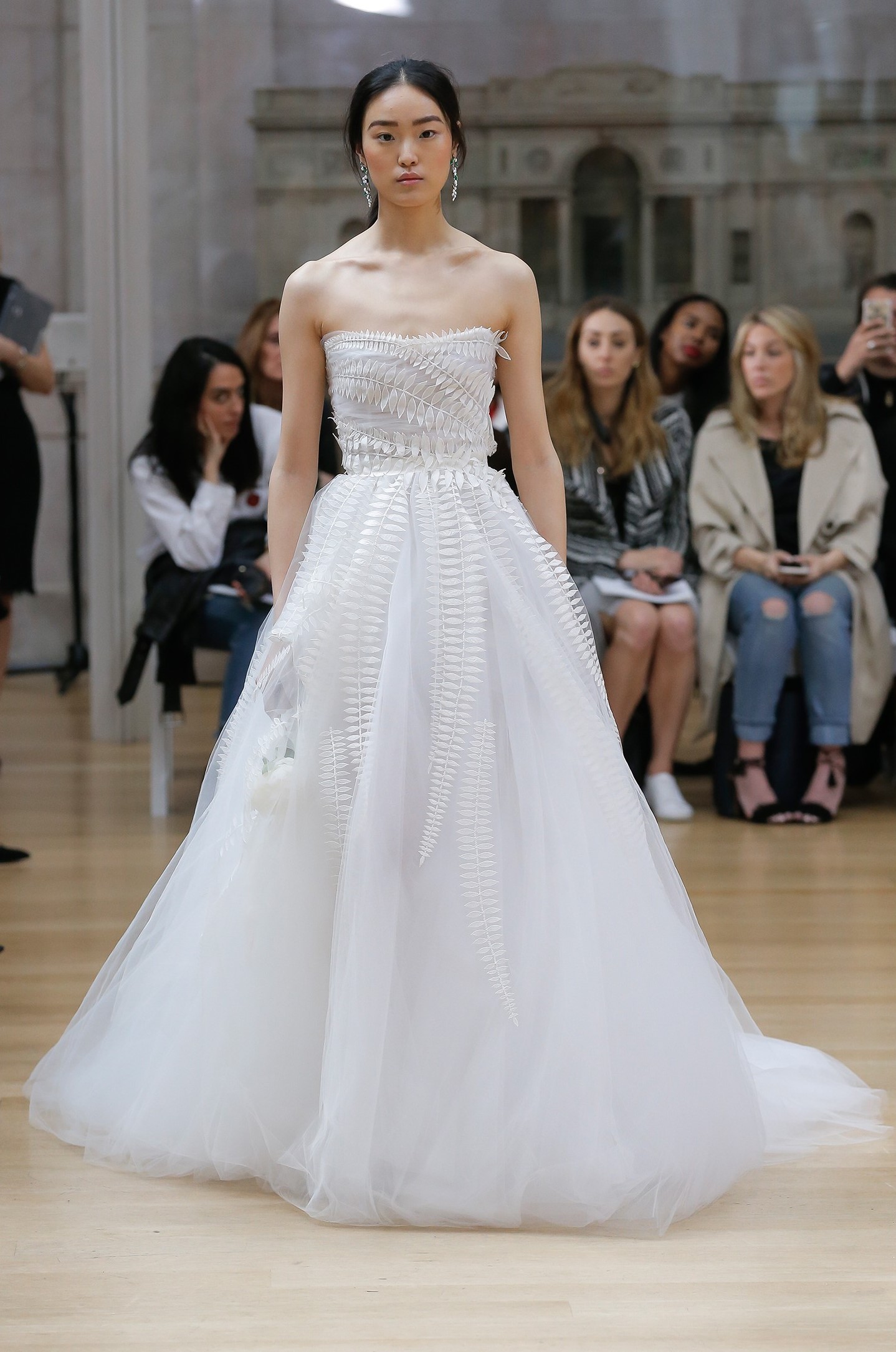Lance. Credits: Oscar de la Renta
