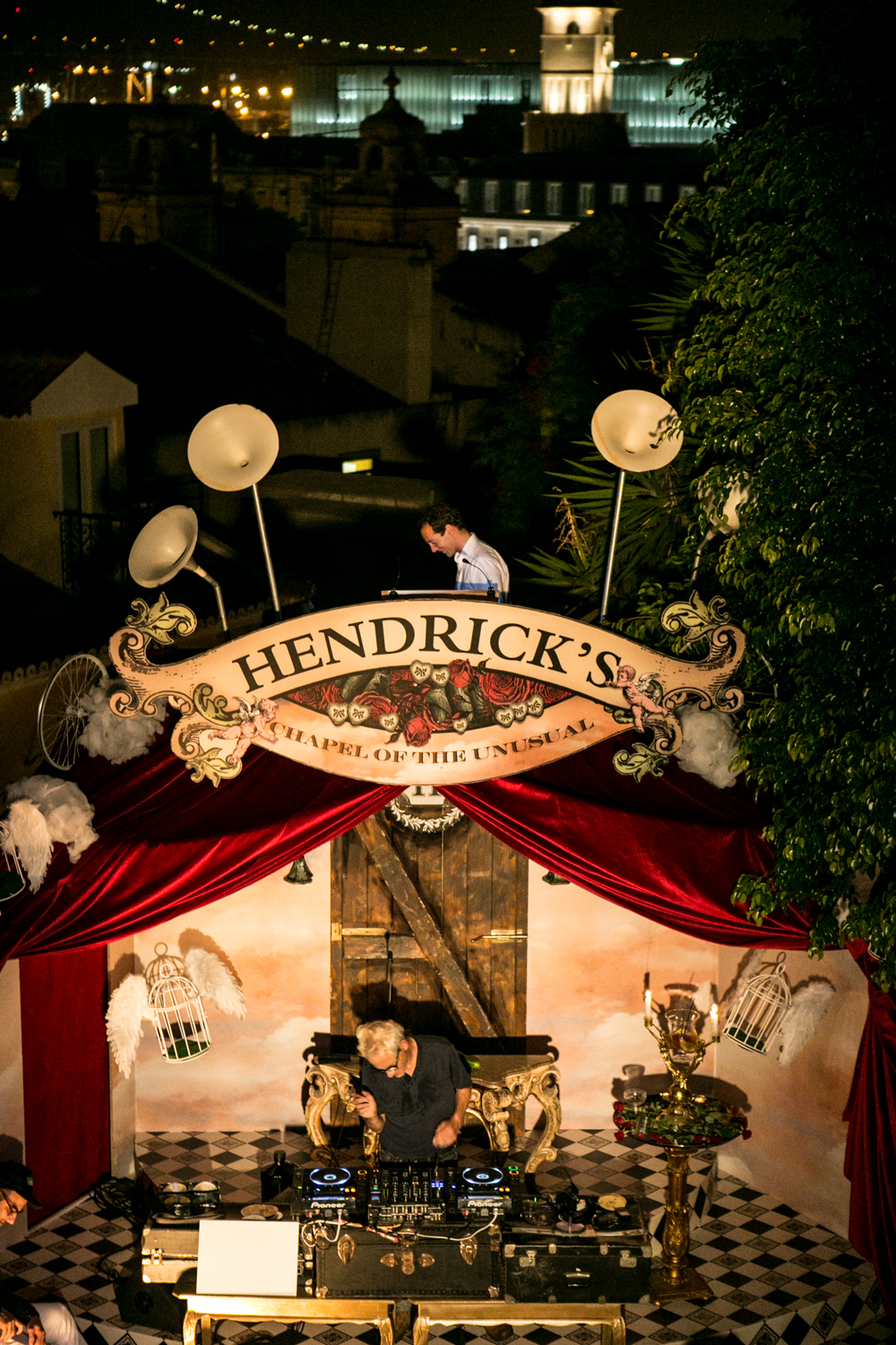 Hendrick’s Unusual Wedding de Lady Rose & Sir Pepino