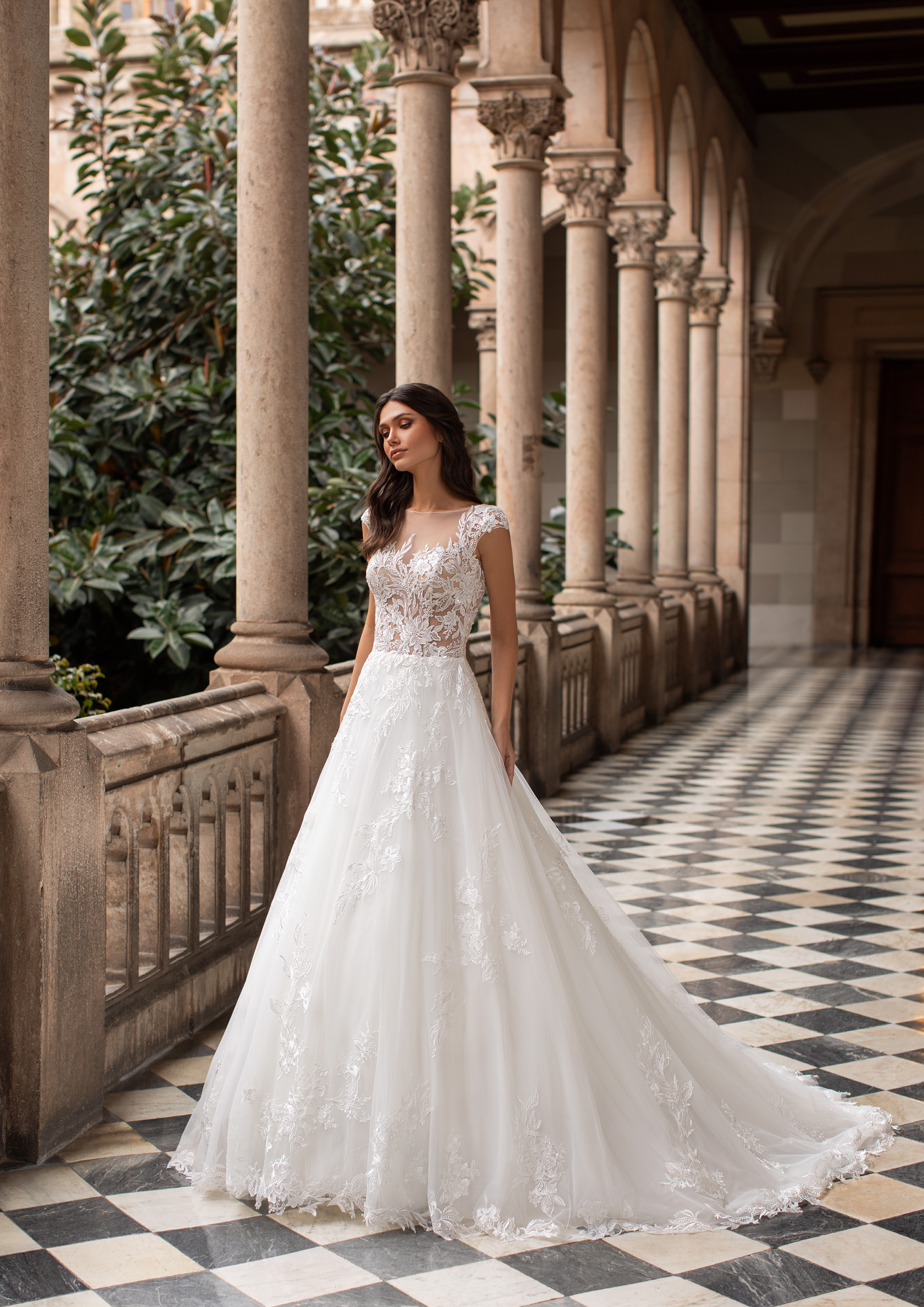 Vestido de noiva modelo Griffith da coleção Pronovias 2021 Cruise Collection