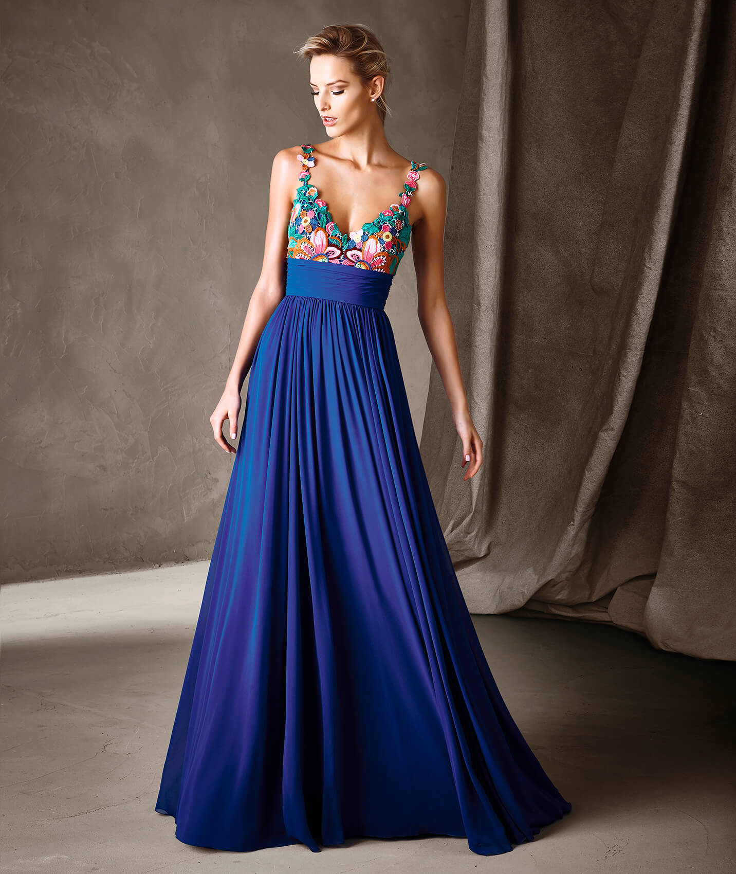 Credits: Pronovias
