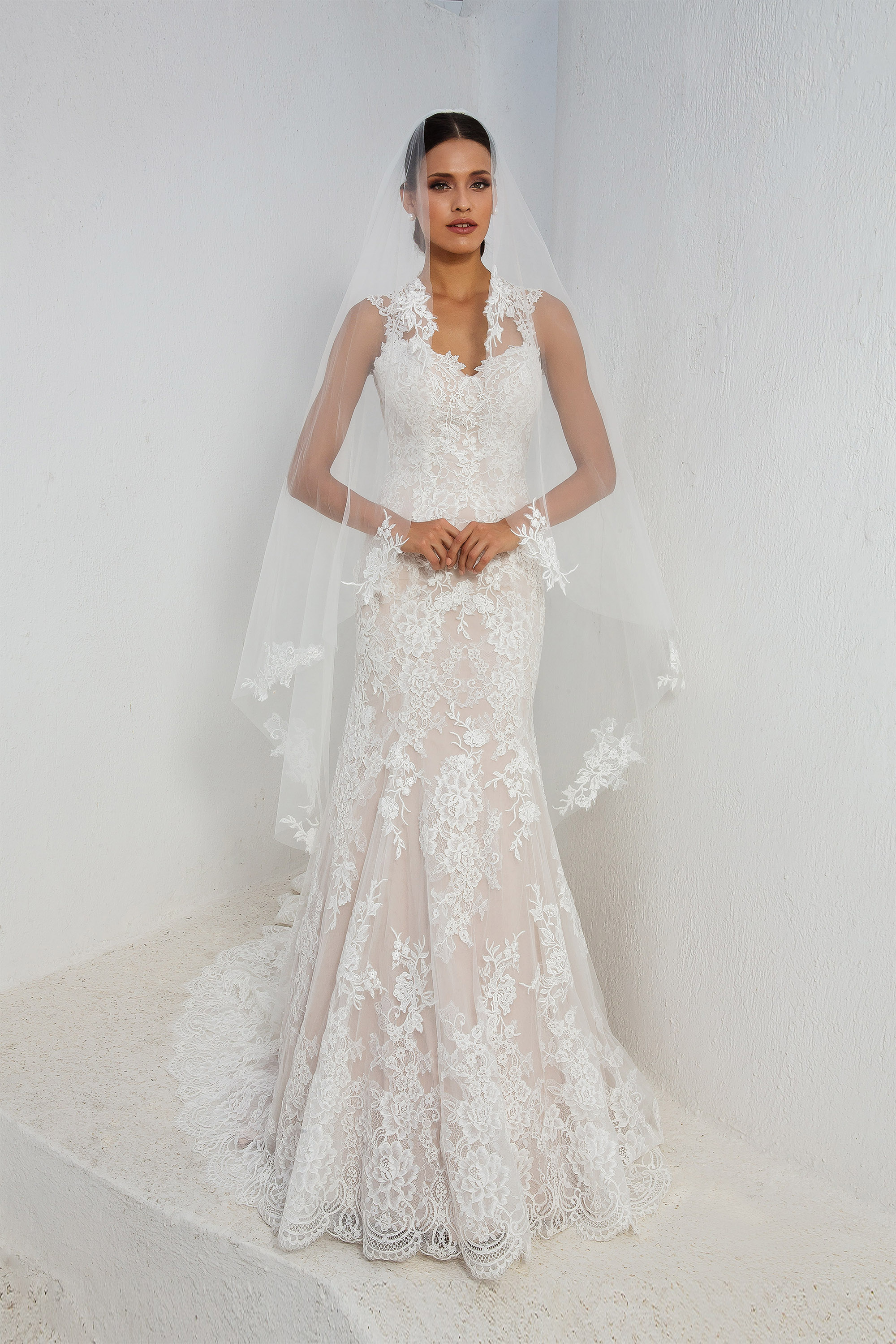 Style 88006. Credits: Justin Alexander