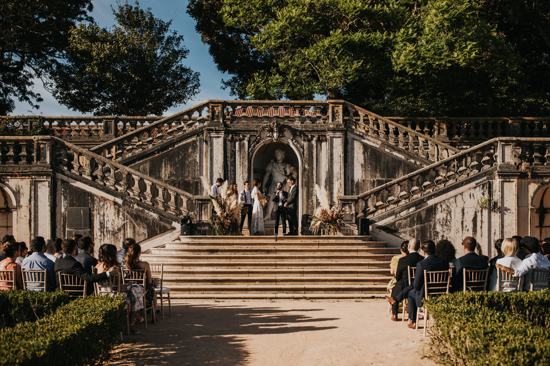 Escadarias no jardim botânico