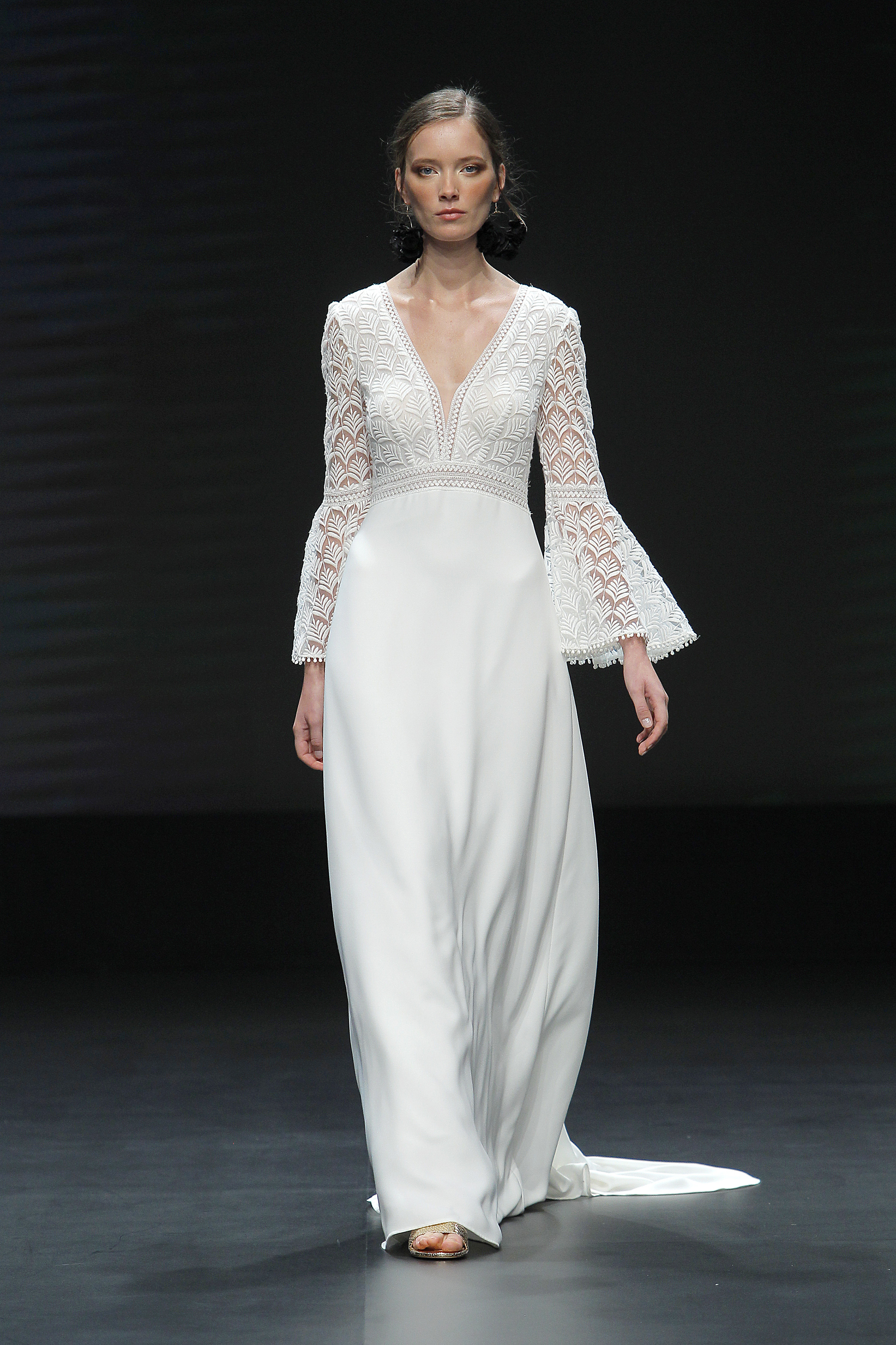 Rembo Styling 2021 | Créditos: Valmont Barcelona Bridal Fashion Week 2020