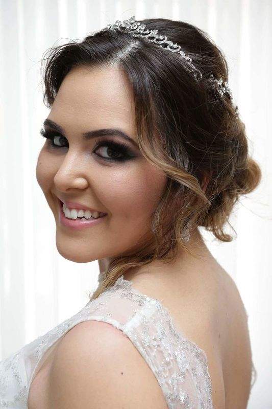 Marlene Oliveira Hairstylist and Makeup 