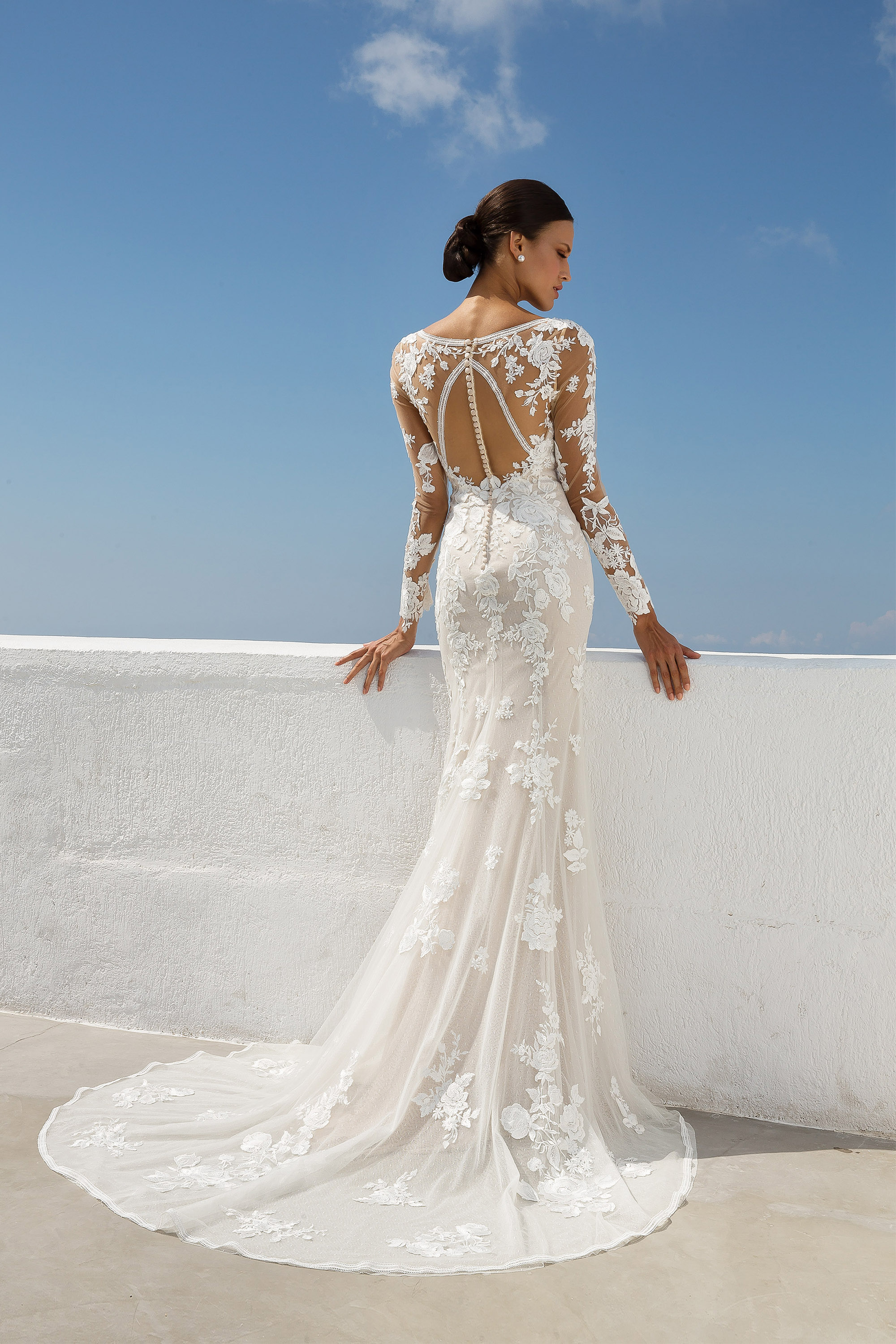 Style 88008. Credits: Justin Alexander