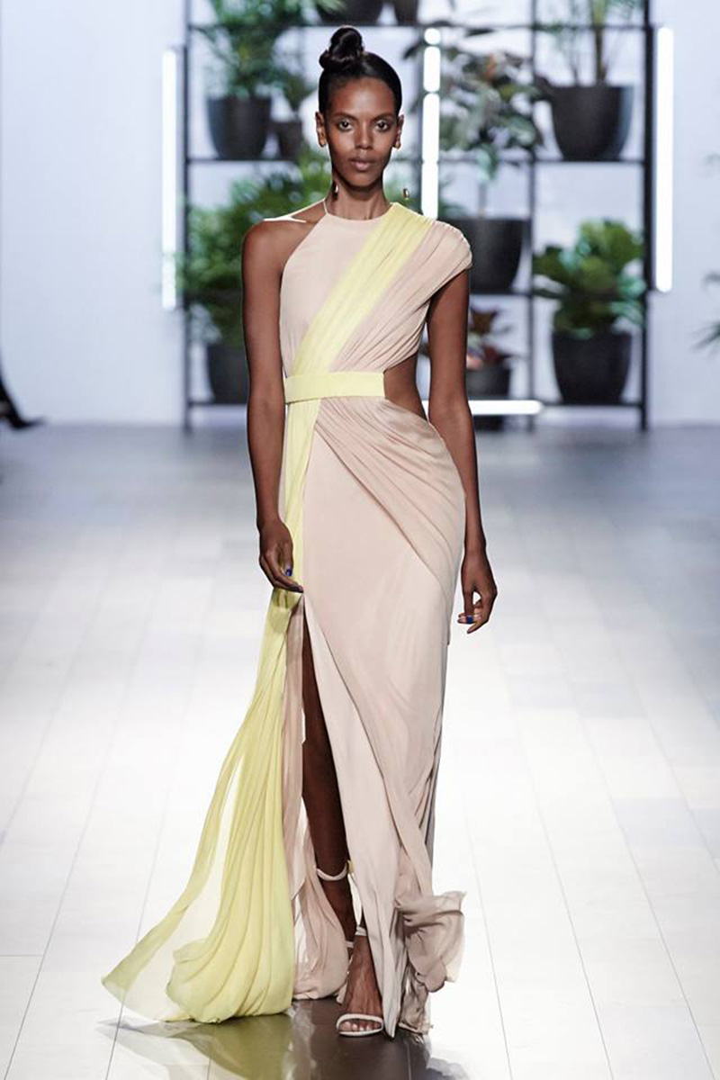 New York Fashion Week S/S 2018. Créditos: Cushnie et Ochs