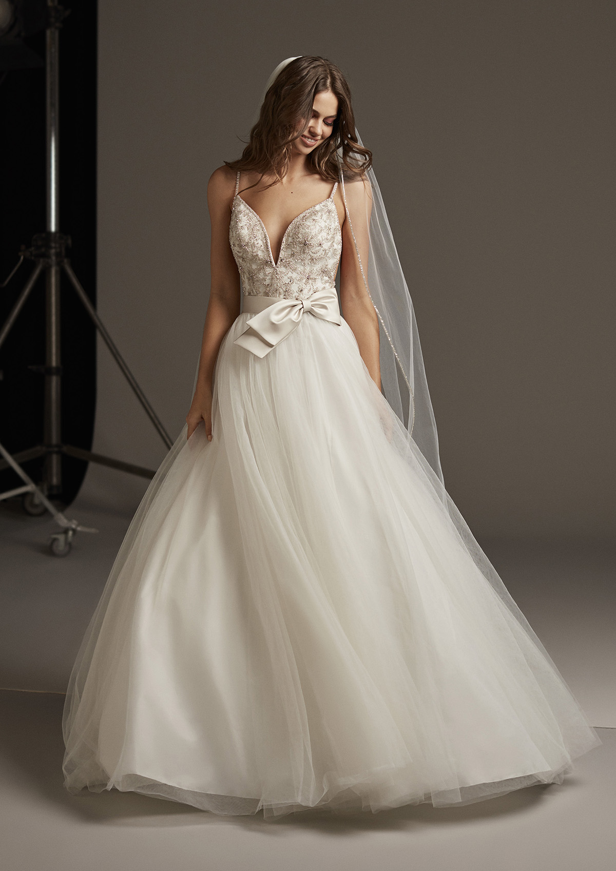 Nashira, Cruise Collection Pronovias 2020