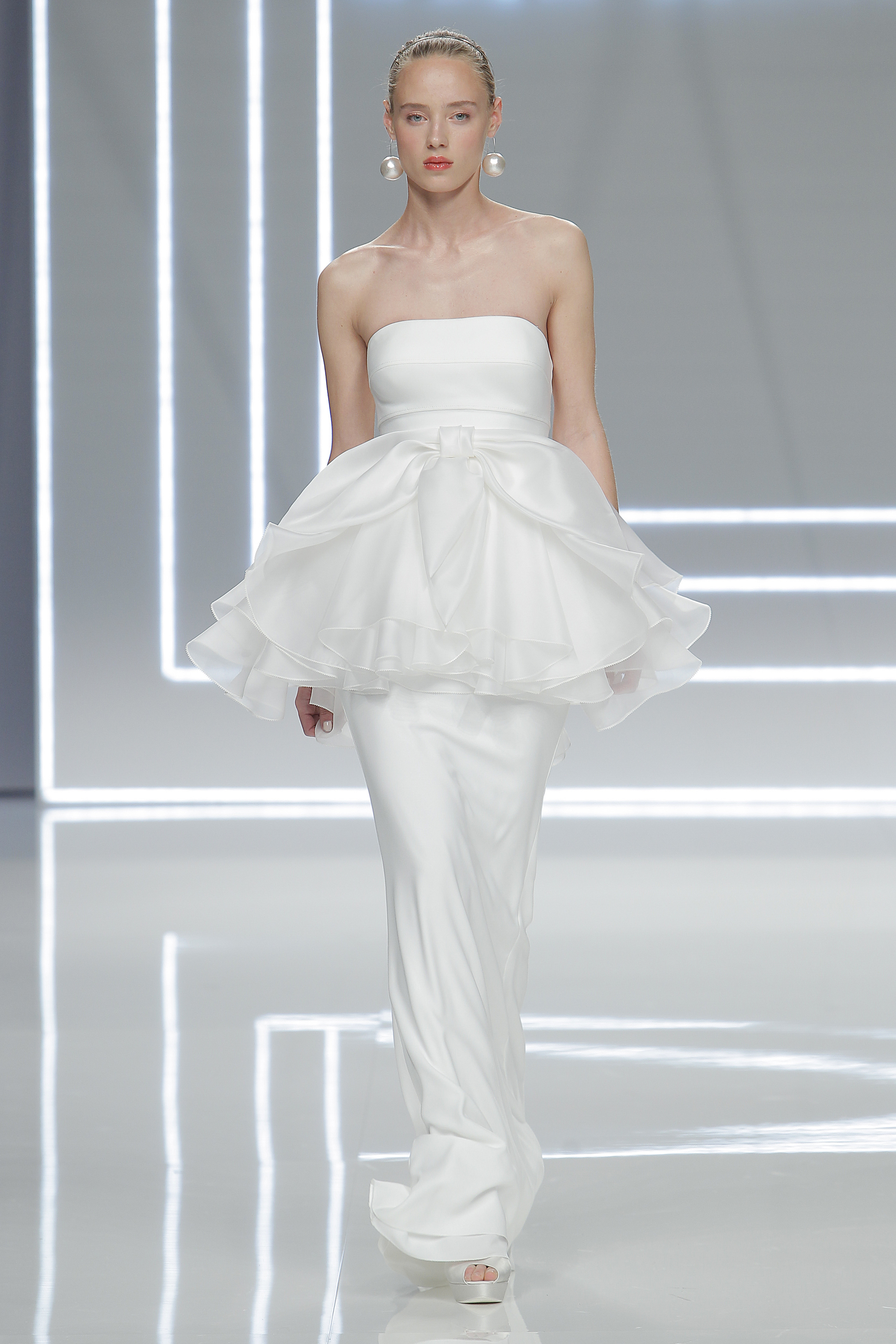 Credits: Barcelona Bridal Fashion Week