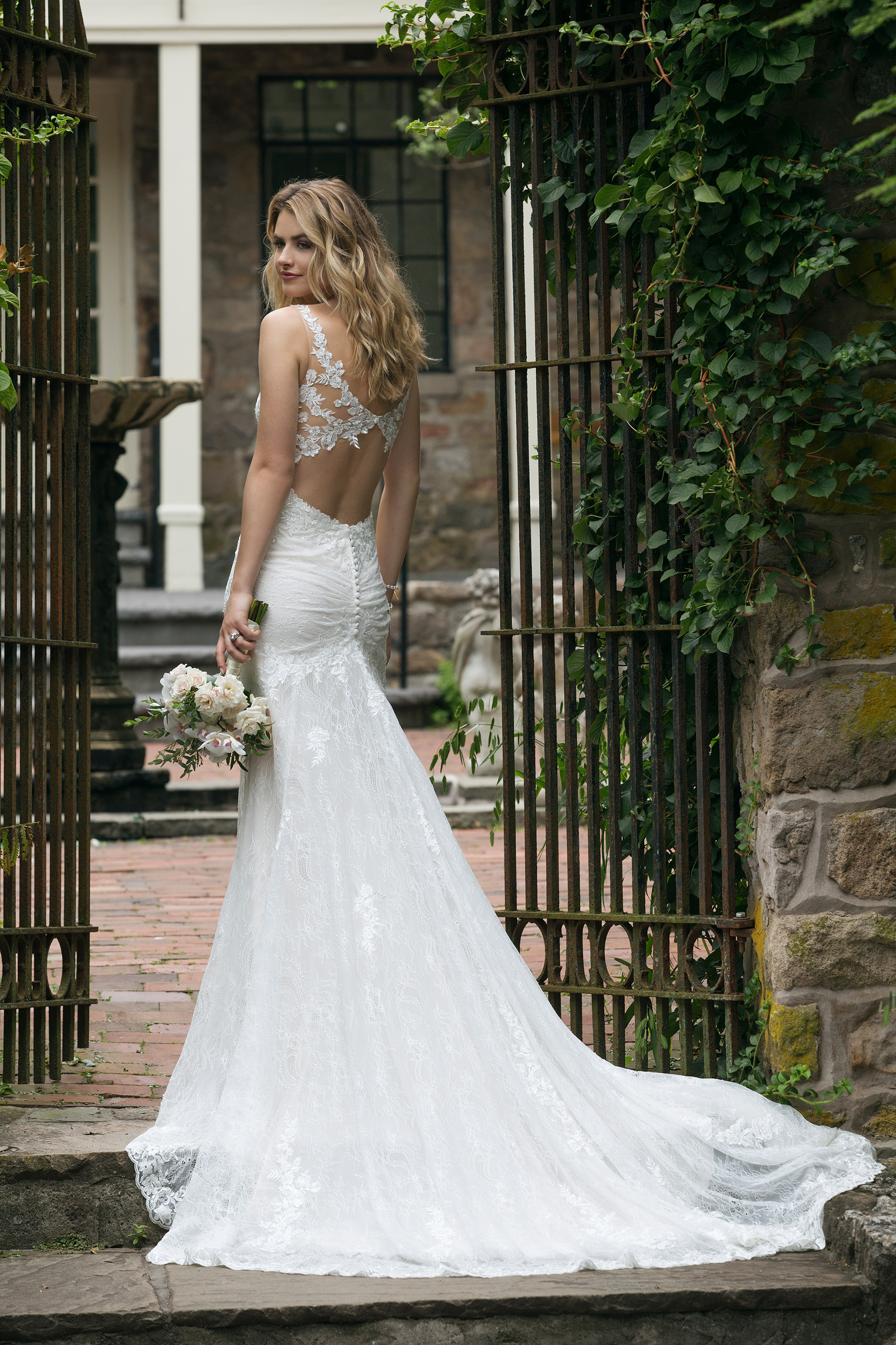 Style 44062. Credits: Justin Alexander Sincerity.