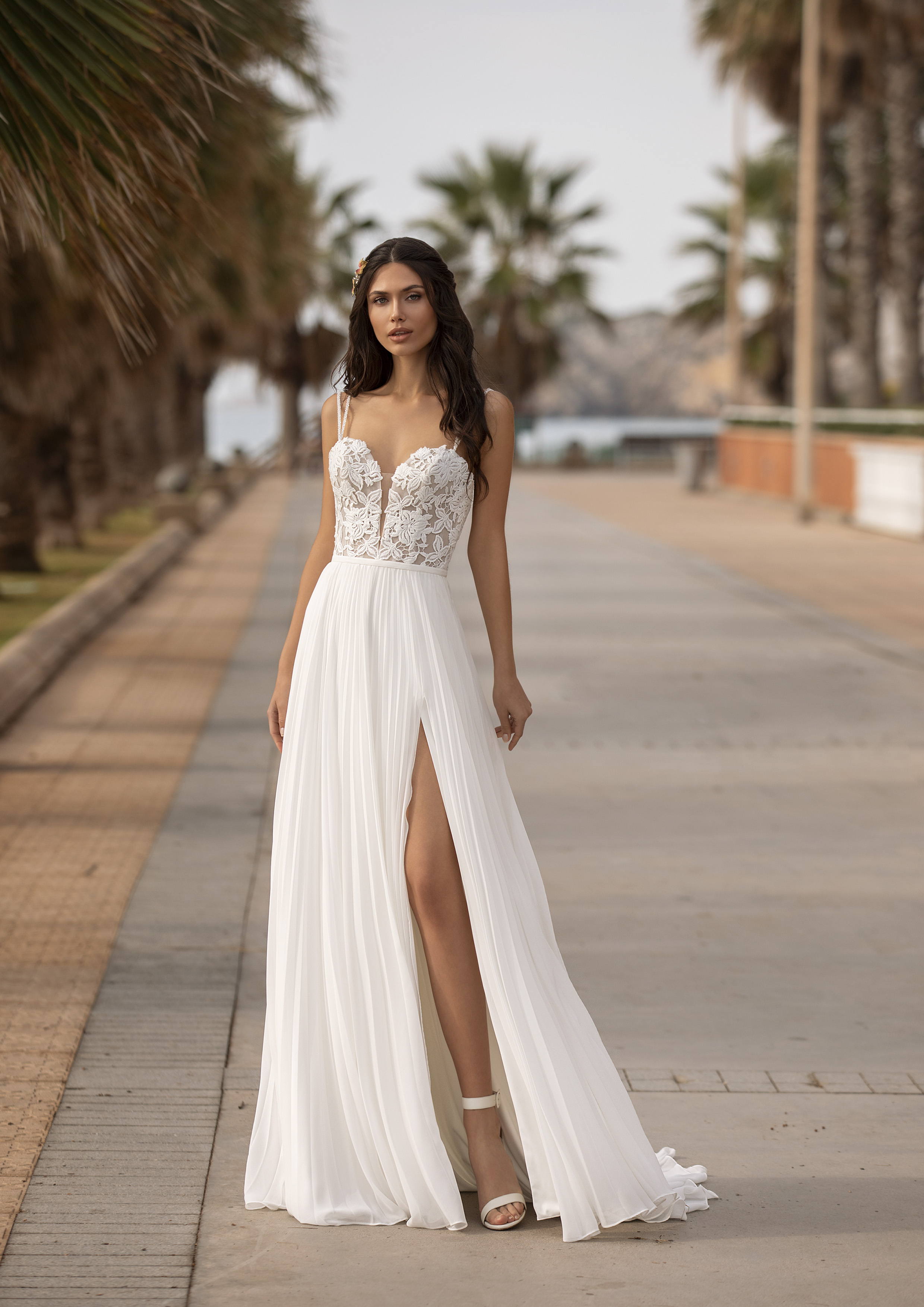 Vestido de noiva modelo Fleming da coleção Pronovias 2021 Cruise Collection