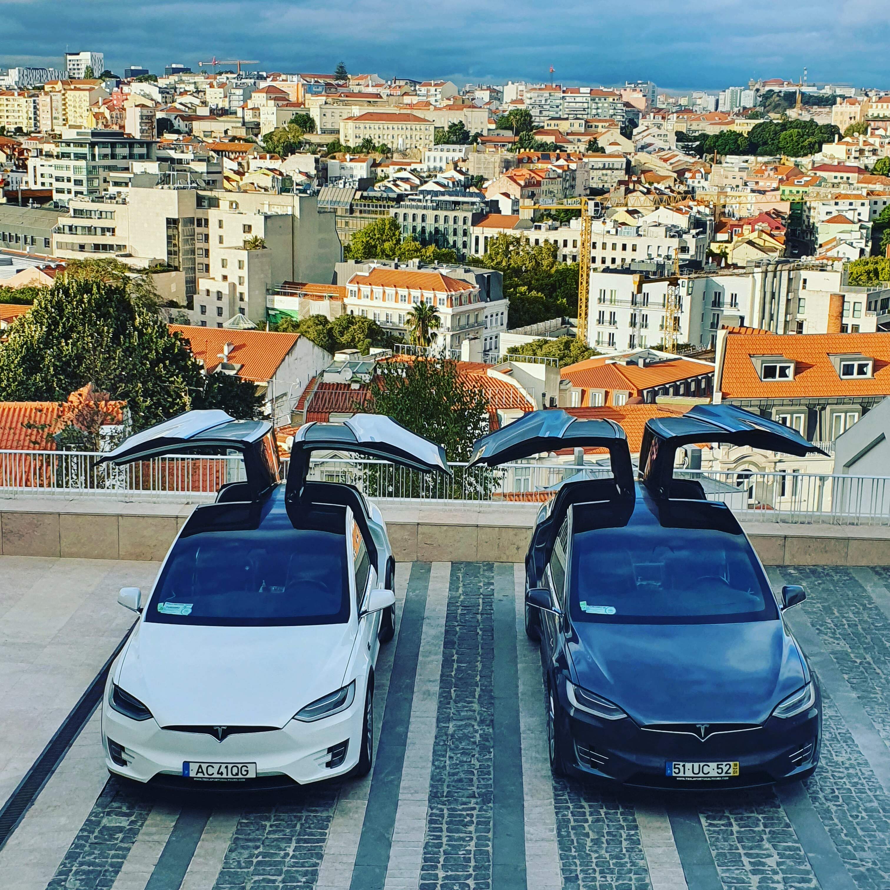 Tesla Portugal Tours