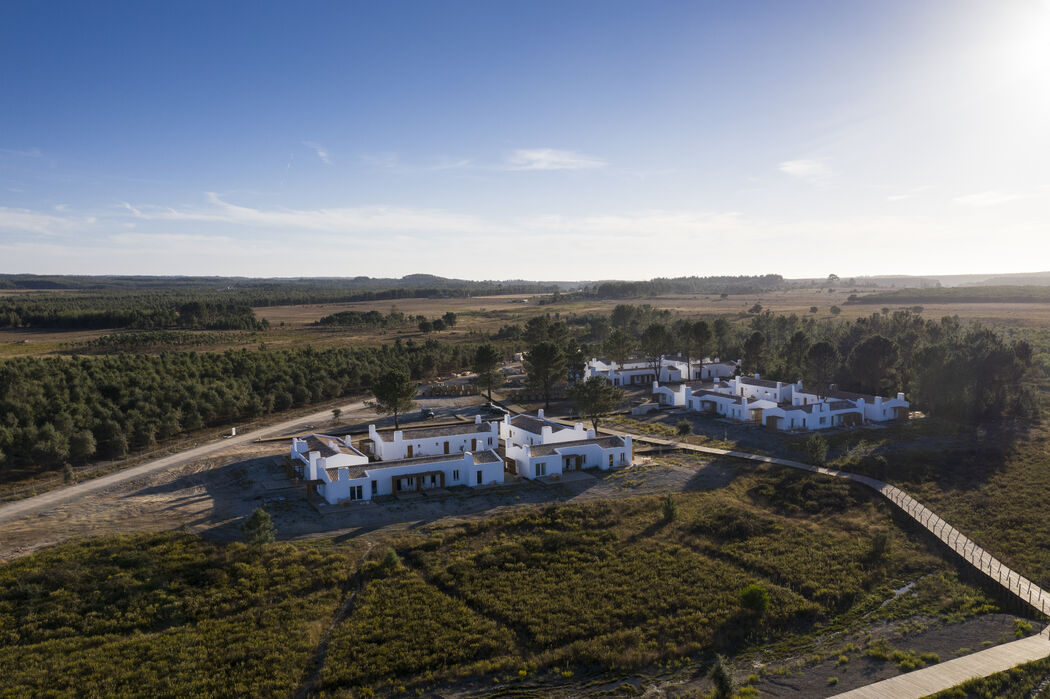 Vista aérea do Craveiral Farmhouse