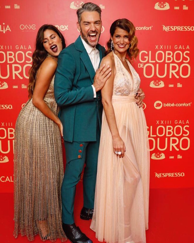 Com Cláudio Ramos e Carolina Loureiro. Foto via IG @lilianacamposoficial