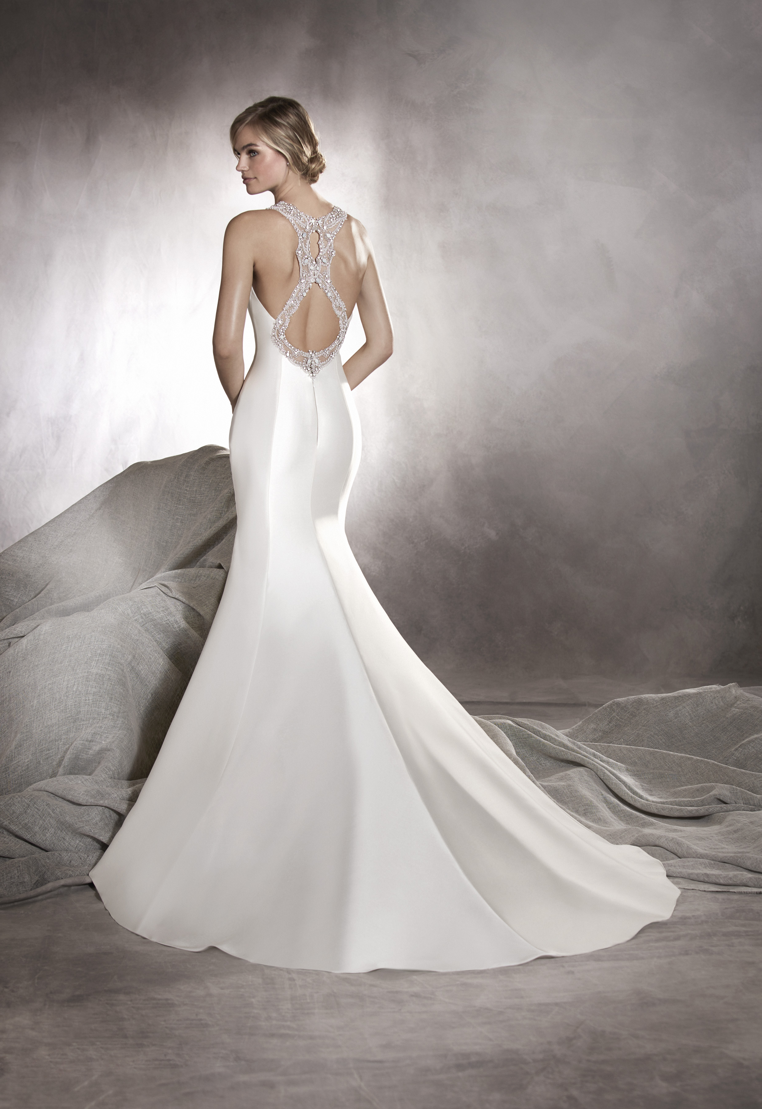 Pronovias. Modelo AGNES.