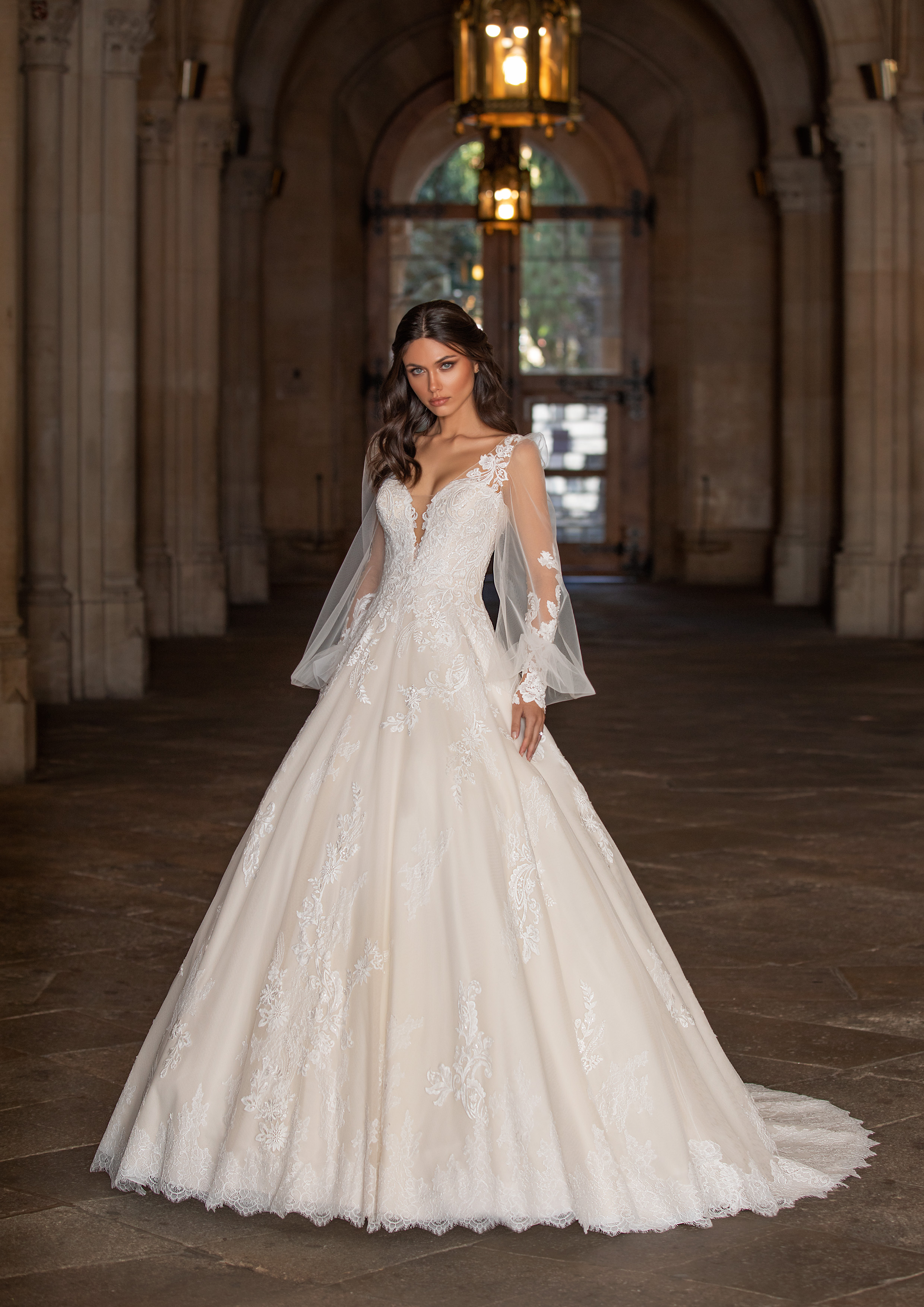 Vestido de noiva modelo Field da coleção Pronovias 2021 Cruise Collection