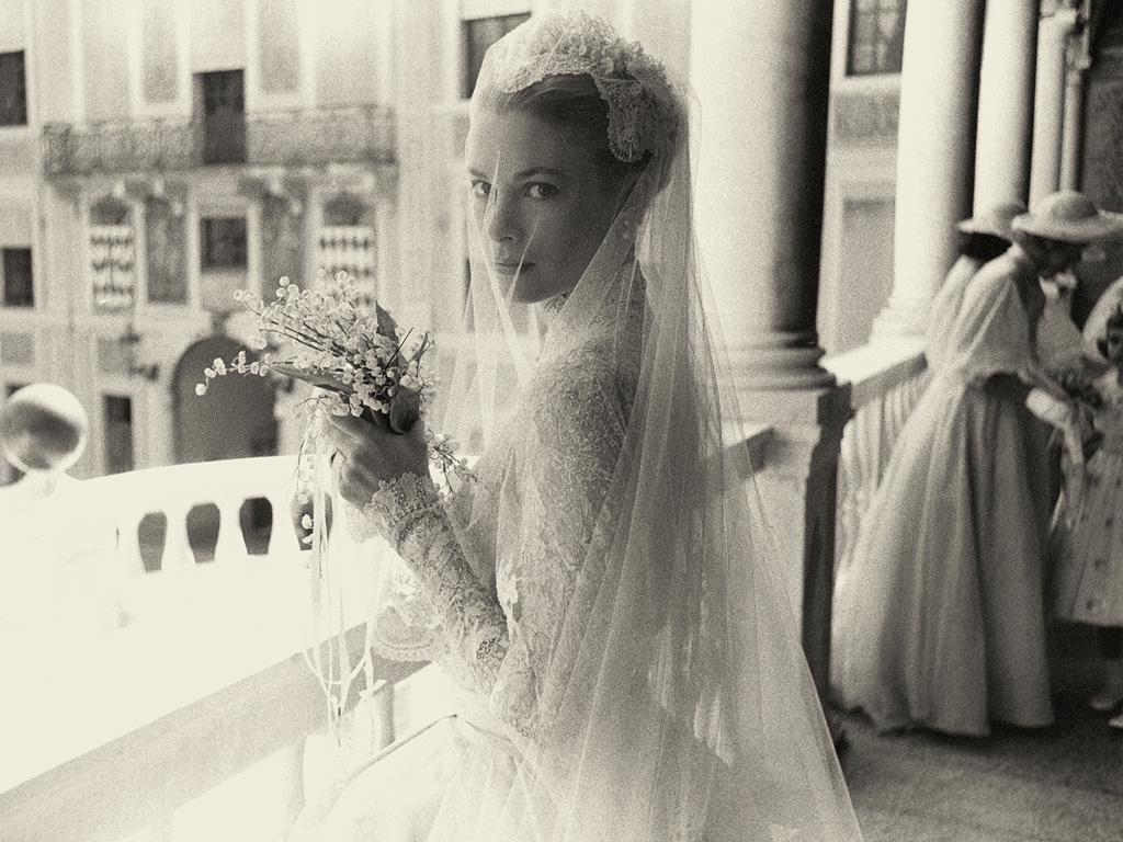 Grace Kelly – Foto People ©HOWELL CONANT/BOB ADELMAN BOOKS, INC.