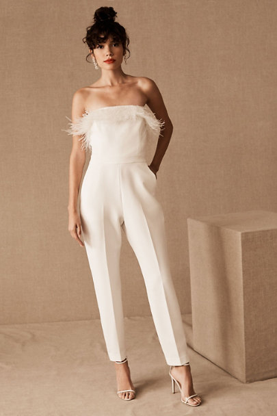 Créditos: BHLDN, Janae Strapless Jumpsuit