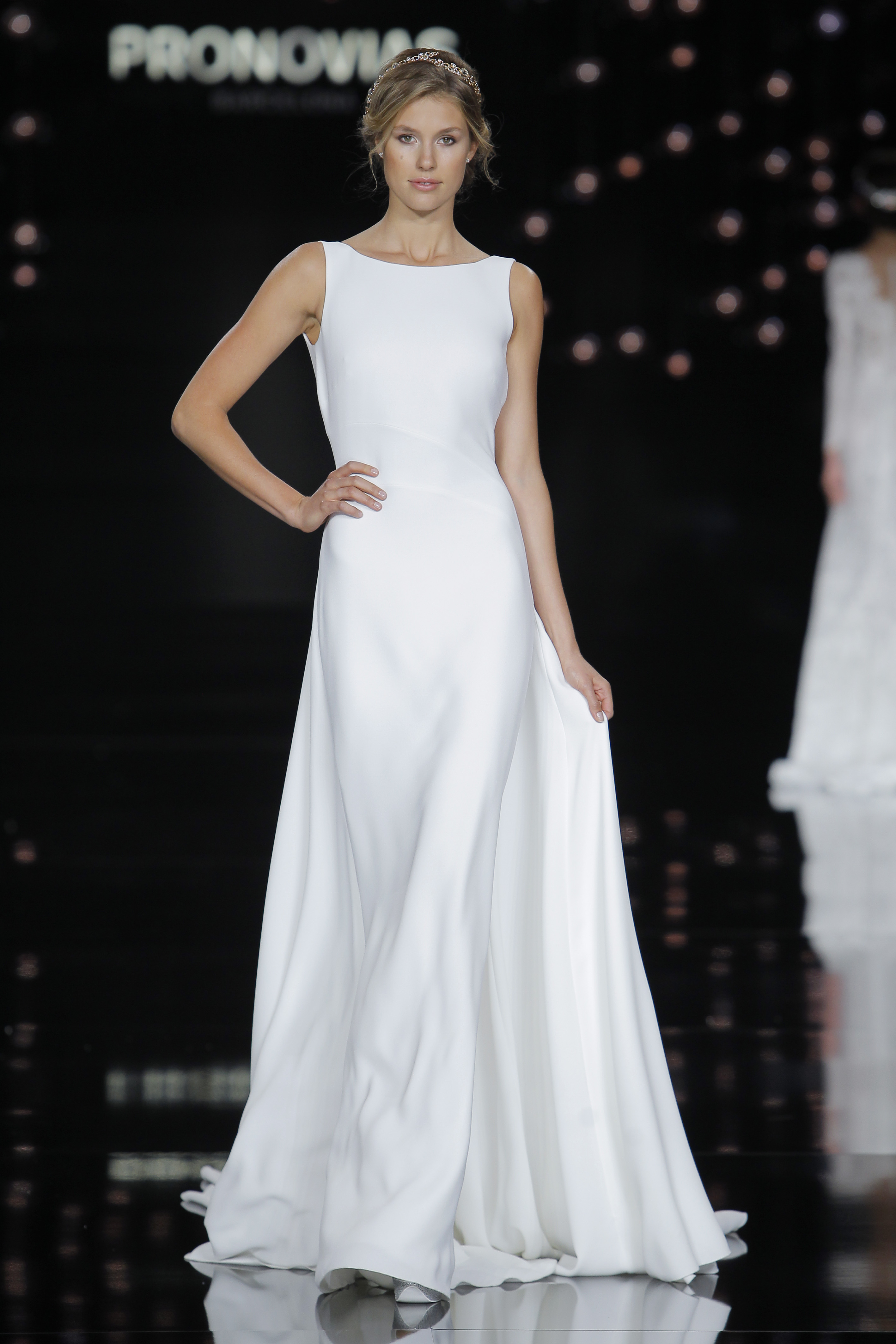 Credits: Barcelona Bridal Fashion Week
<a href="http://zankyou.9nl.de/n3ig" target="_blank"> Faça a sua marcação para experimentar este vestido! </a>