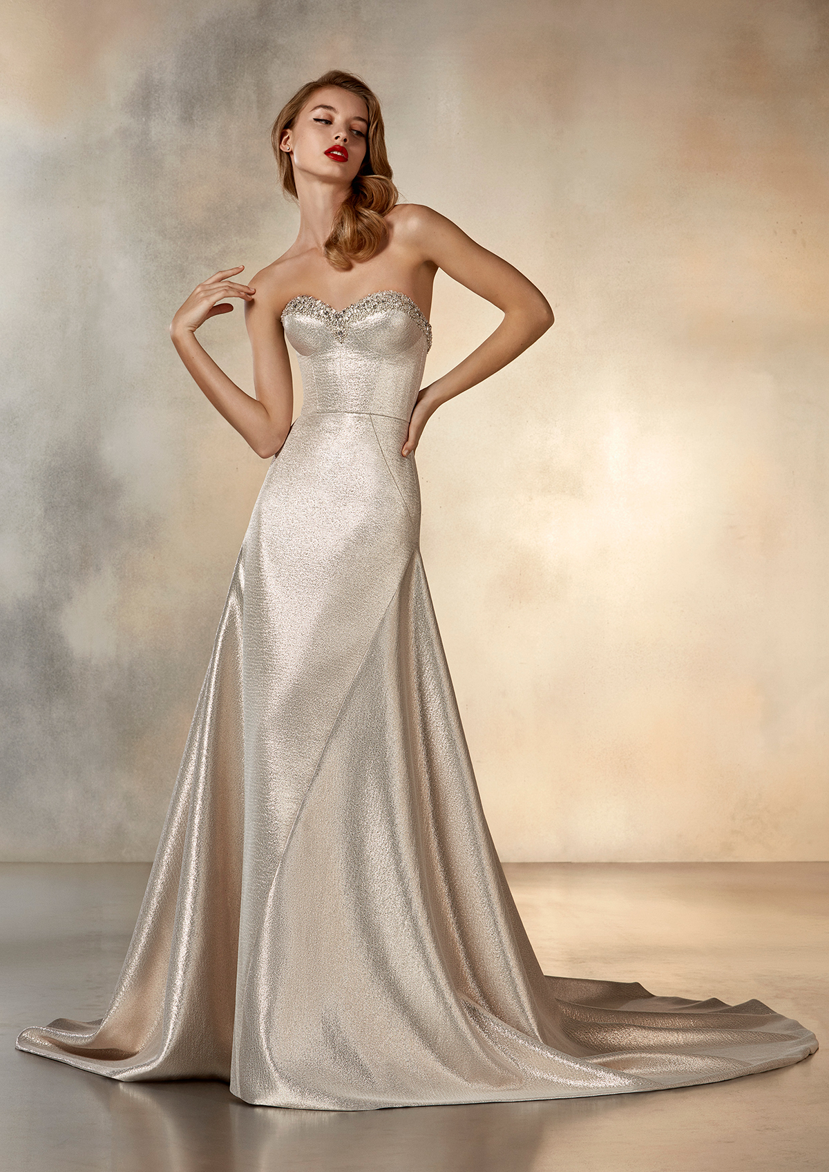 Créditos: Rising (Brocade), Atelier Pronovias 2020