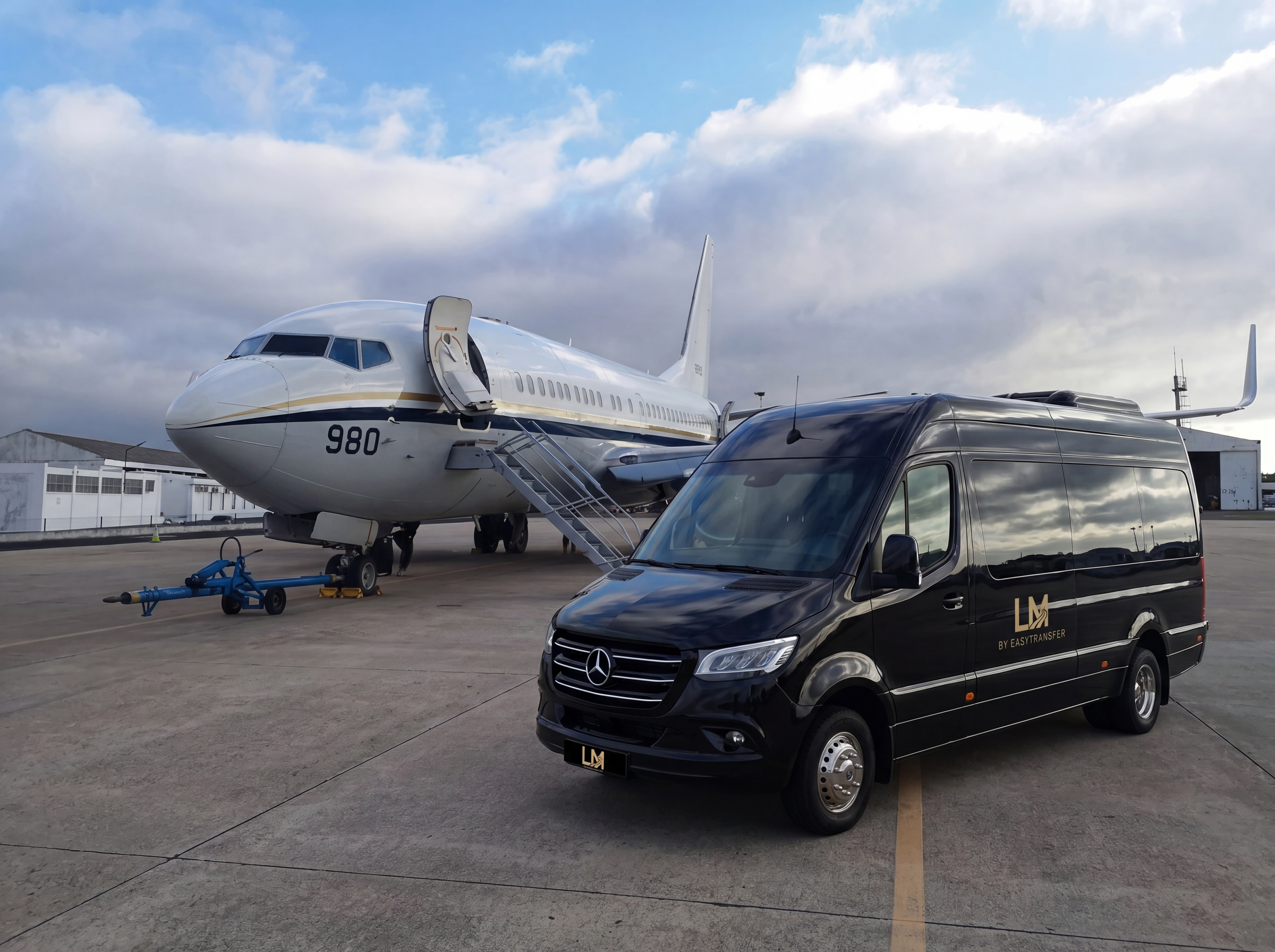 Wedding Transport in Portugal: Inside LuxMotion, the Chauffeur Service Built for Destination Weddings