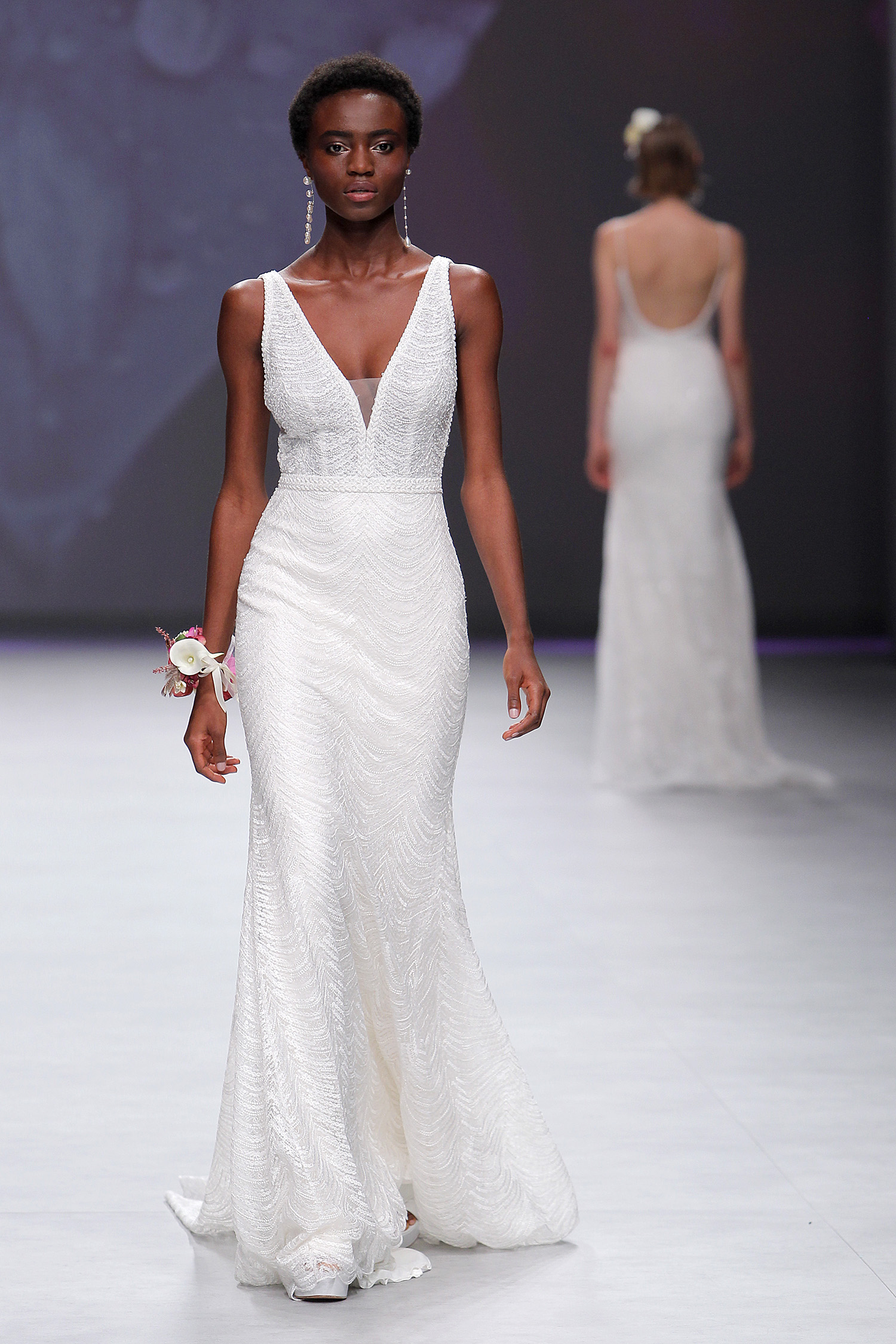 Aire Barcelona. Credits: Valmont Barcelona Bridal Fashion Week