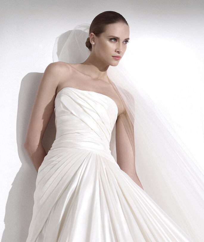 <a href="http://zankyou.9nl.de/nfw4">Peça a sua marcação para provar a nova Colecção Pronovias 2015.</a> 