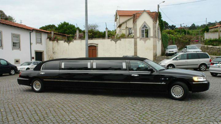 C.S.Krystal Limousines