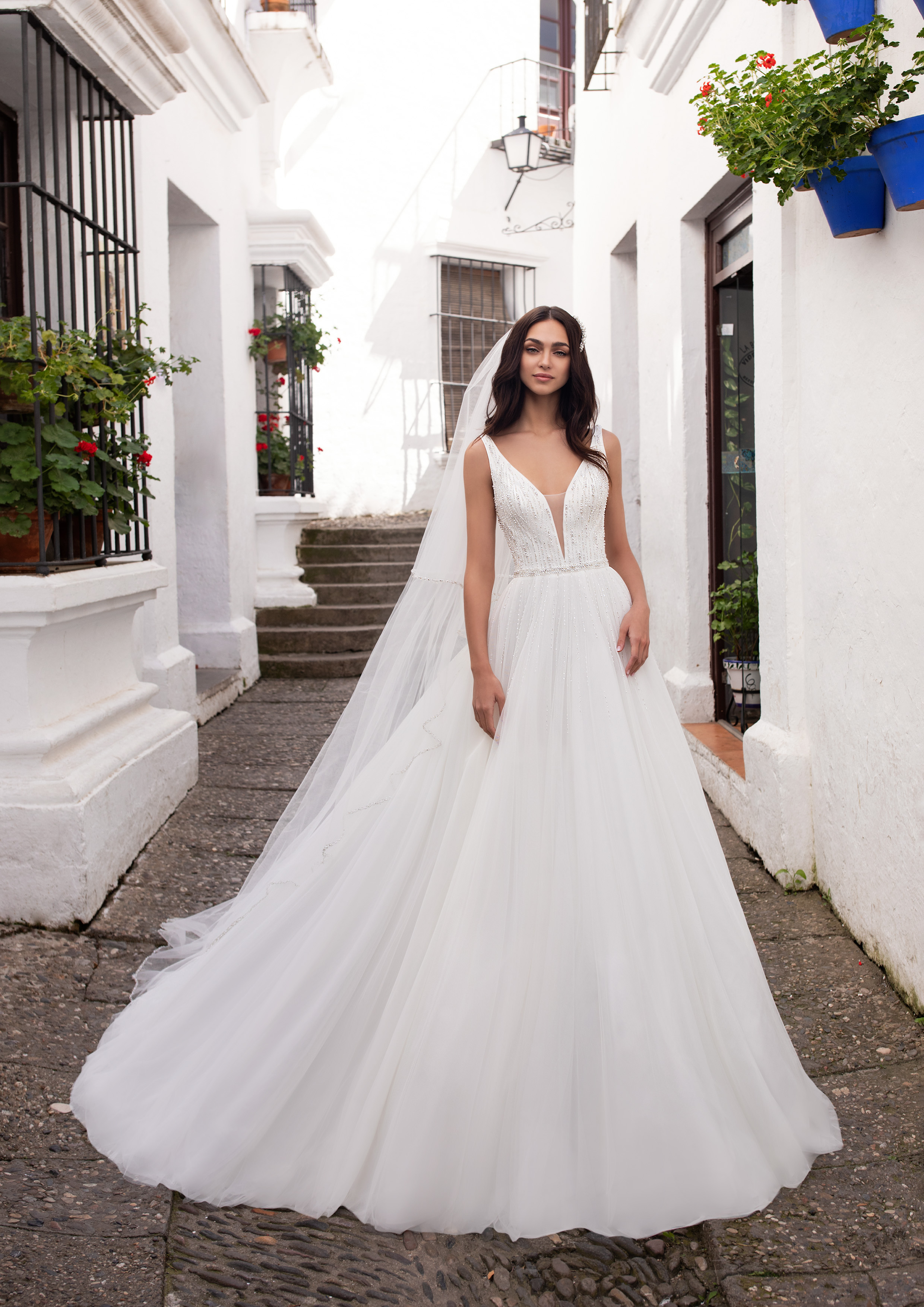 Adrastea, Pronovias 2020