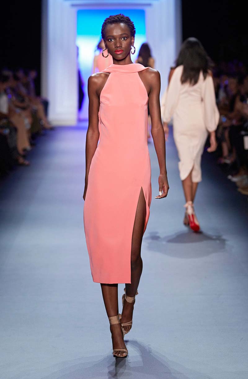 Créditos: Cushnie et Ochs