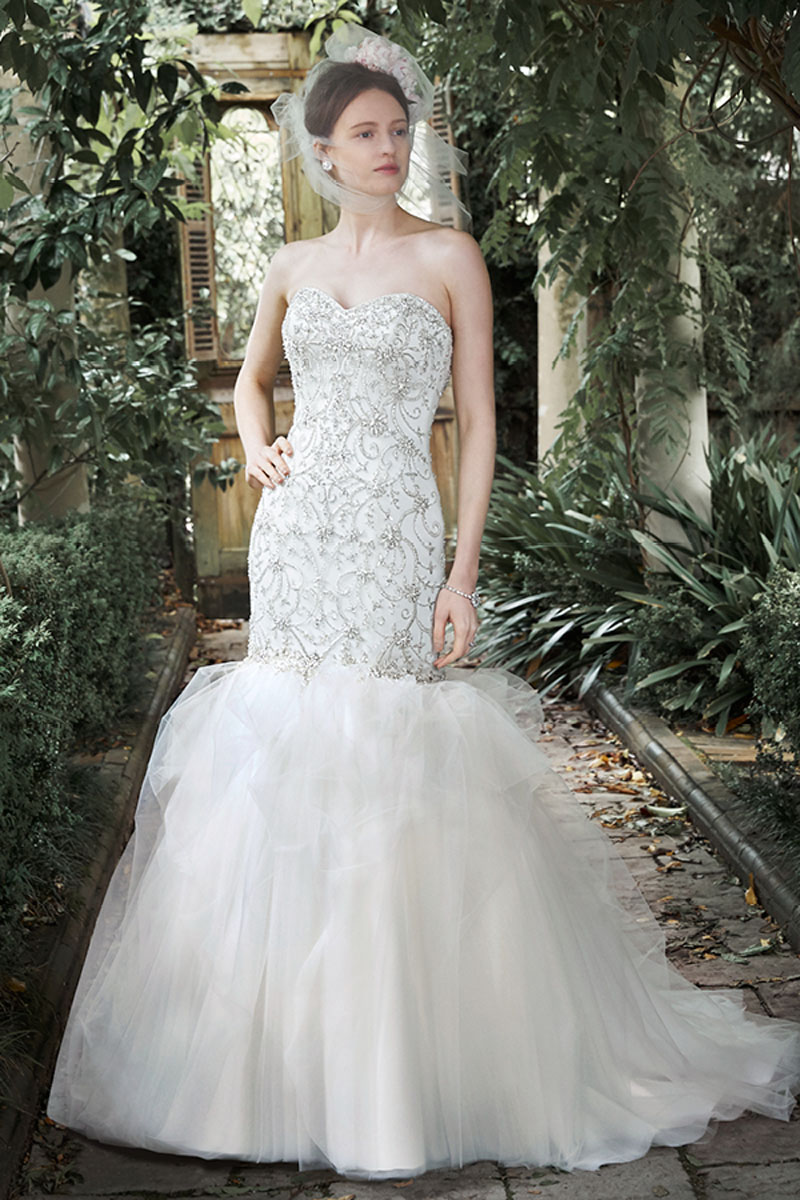 <a href="http://www.maggiesottero.com/dress.aspx?style=5MT710" target="_blank">Maggie Sottero</a>