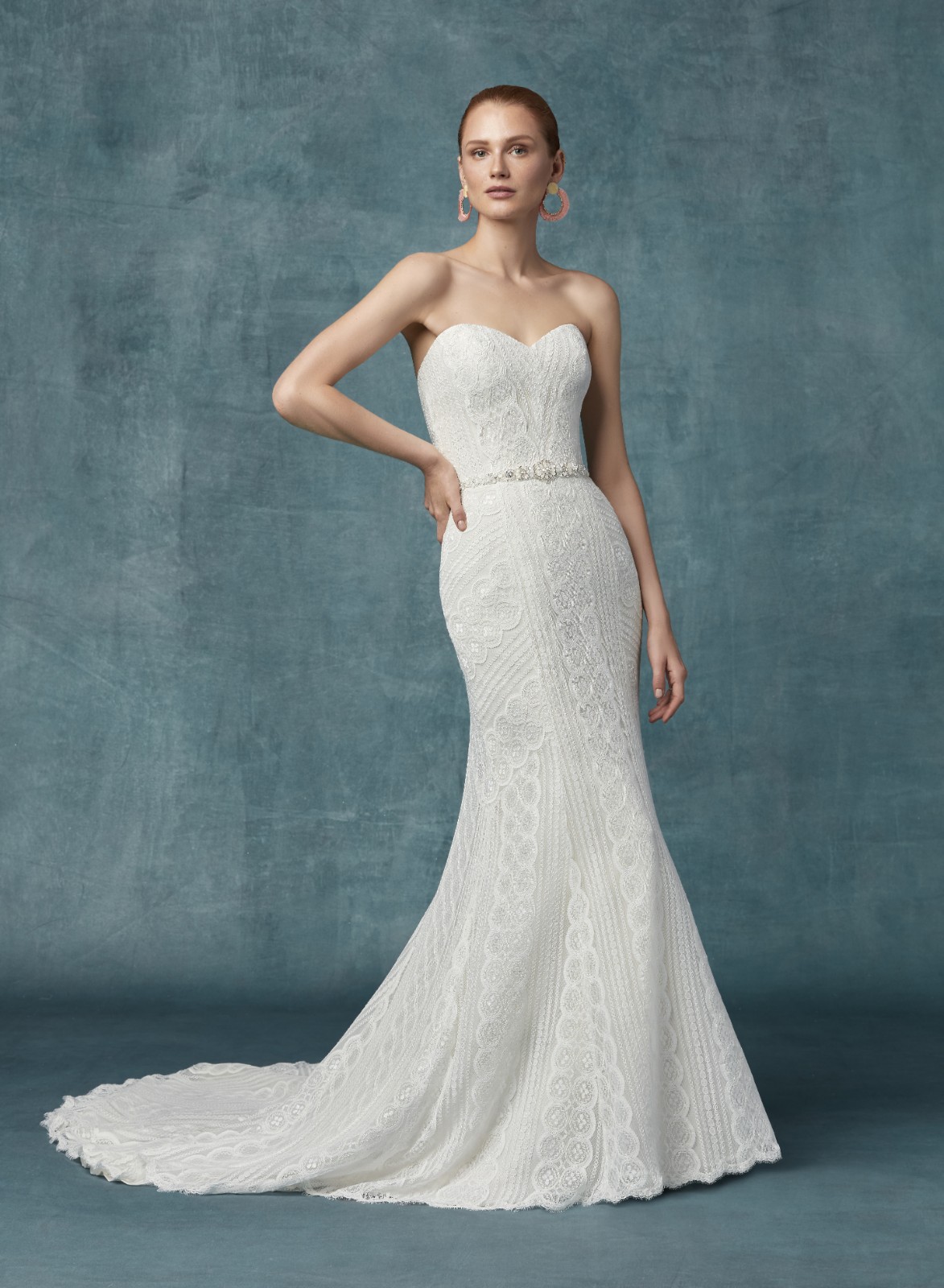 <a href="https://www.maggiesottero.com/maggie-sottero/geraldine/11789">Geraldine</a> Credits: Maggie Sottero.