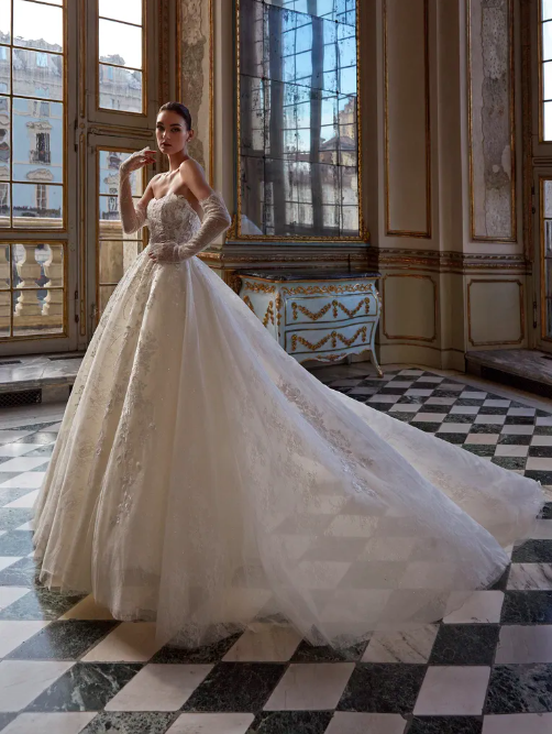 Pronovias 