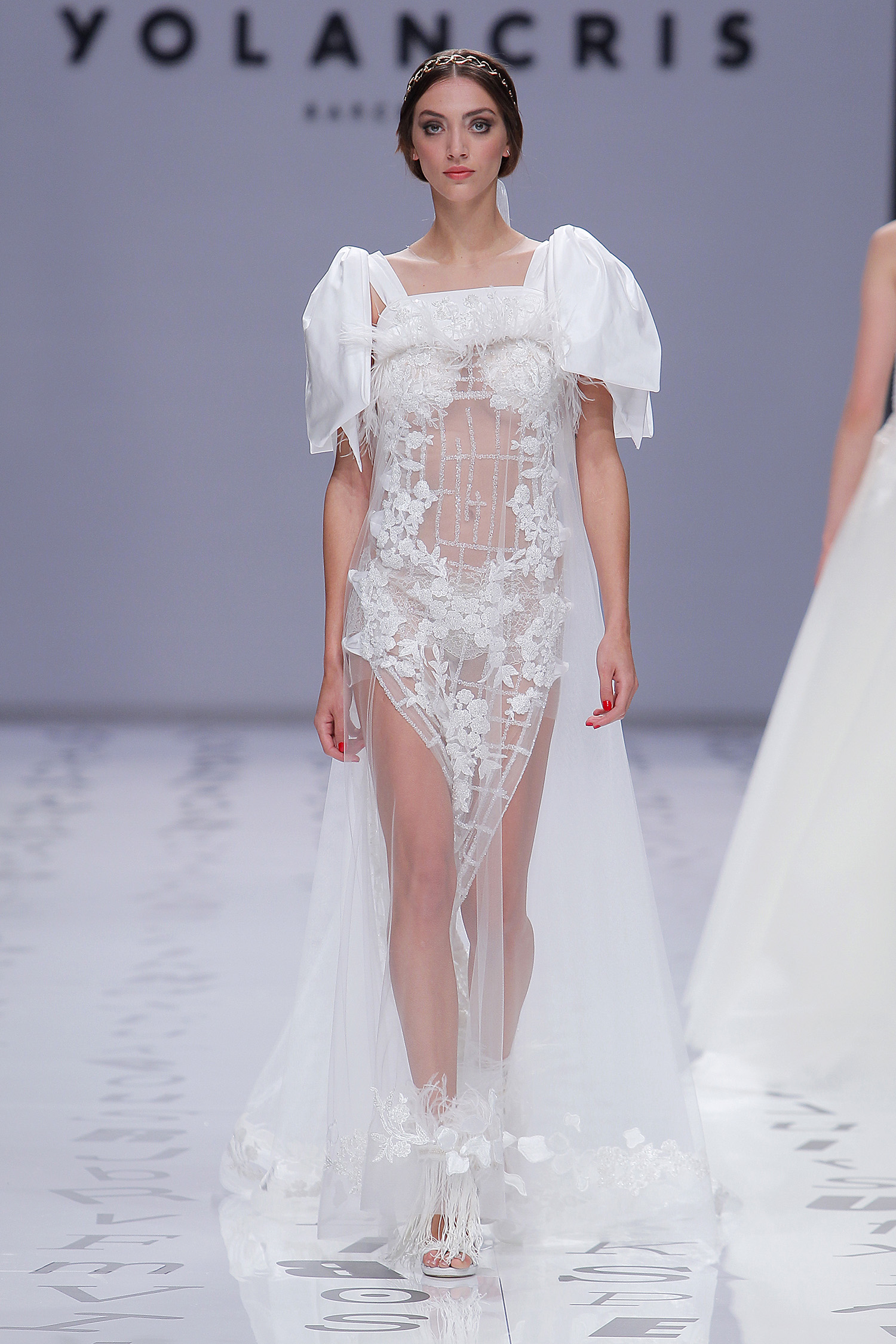 YolanCris. Credits: Valmont Barcelona Bridal Fashion Week