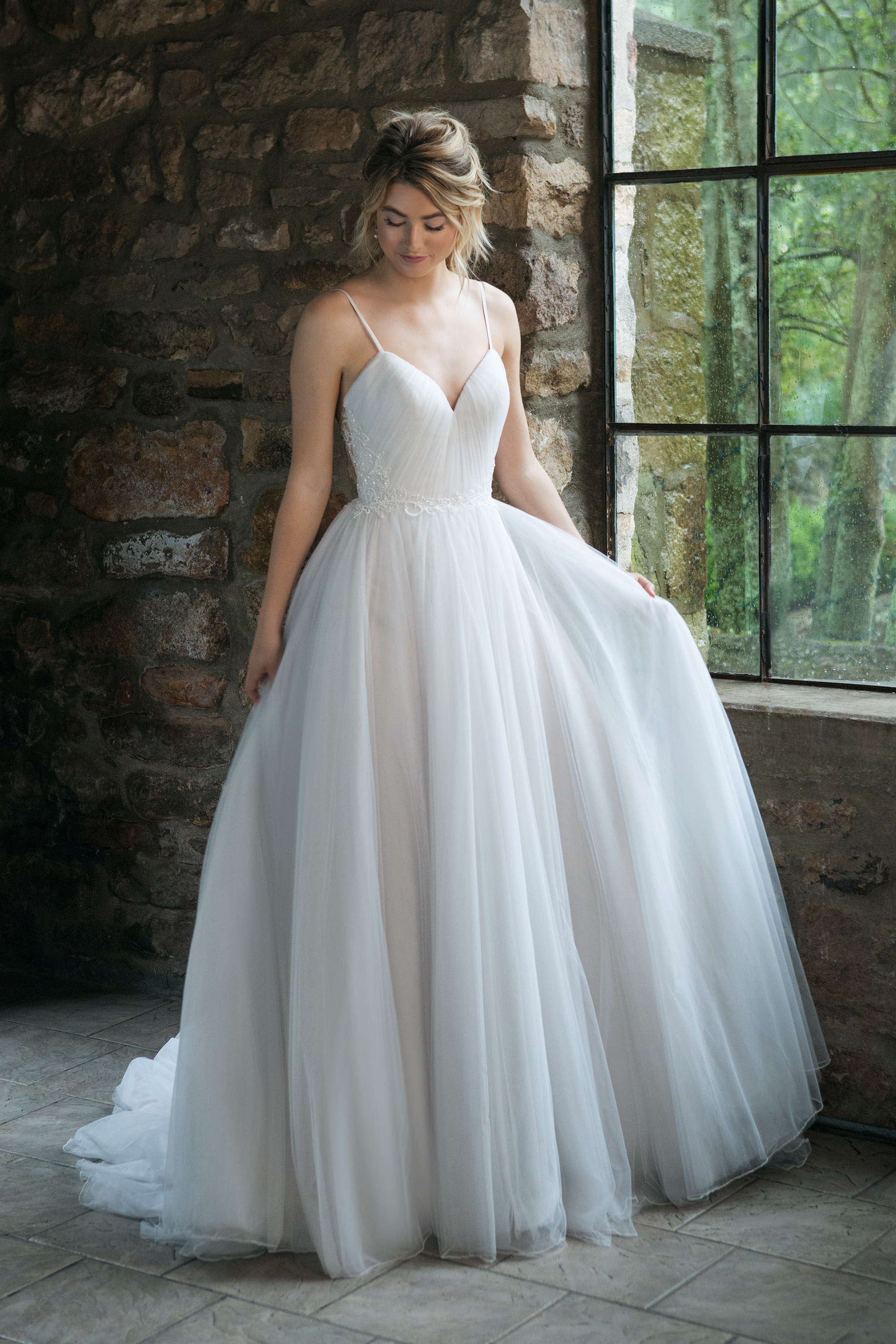 Style 44069. Credits: Justin Alexander Sincerity.