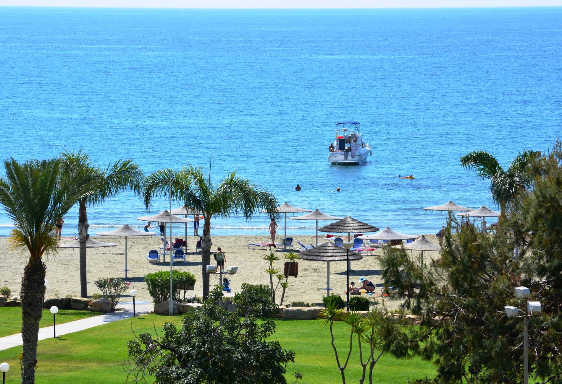 St Raphael Resort - Beach Sea view