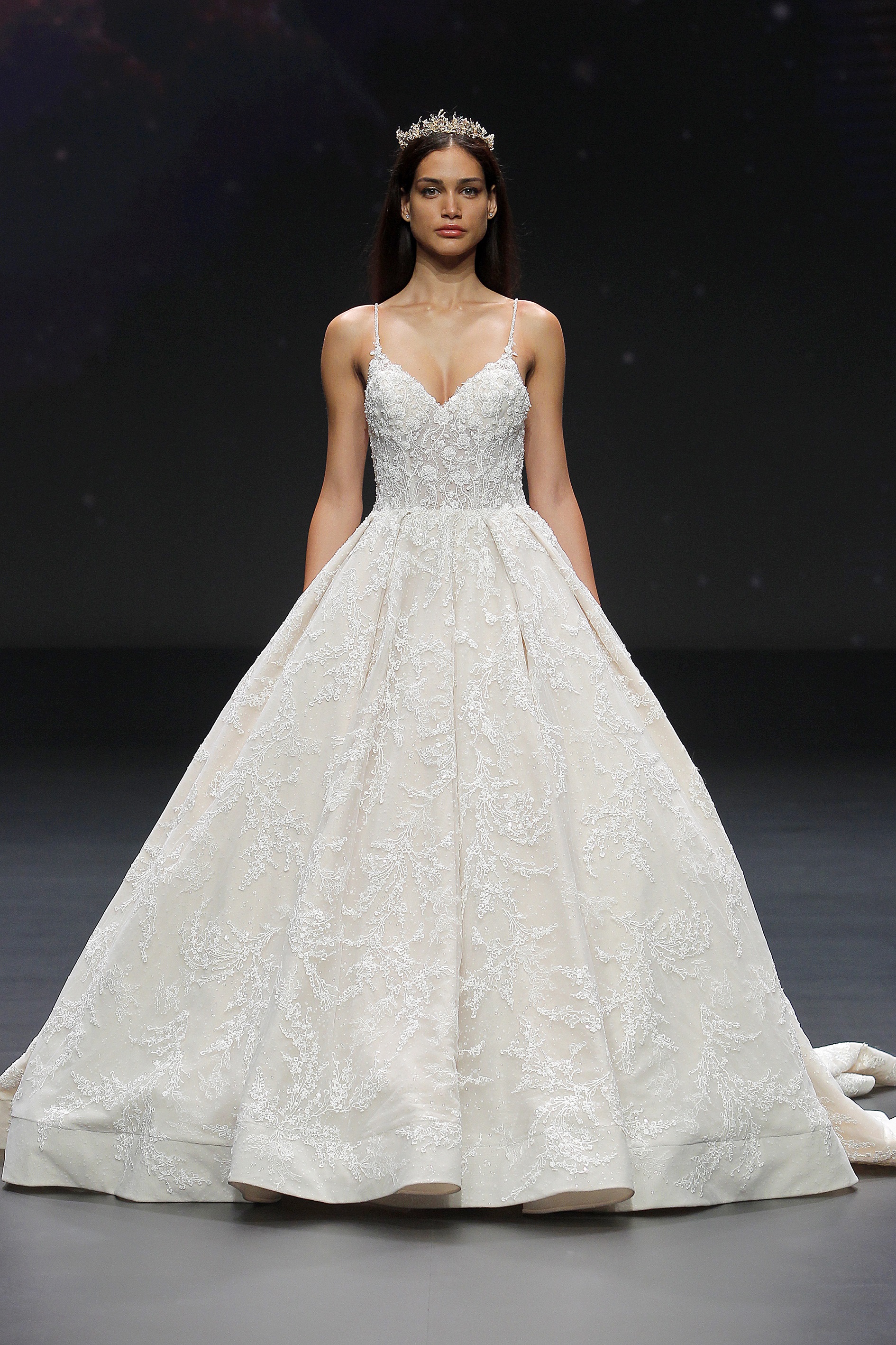 Demetrios 2021 | Créditos: Valmont Barcelona Bridal Week 2020