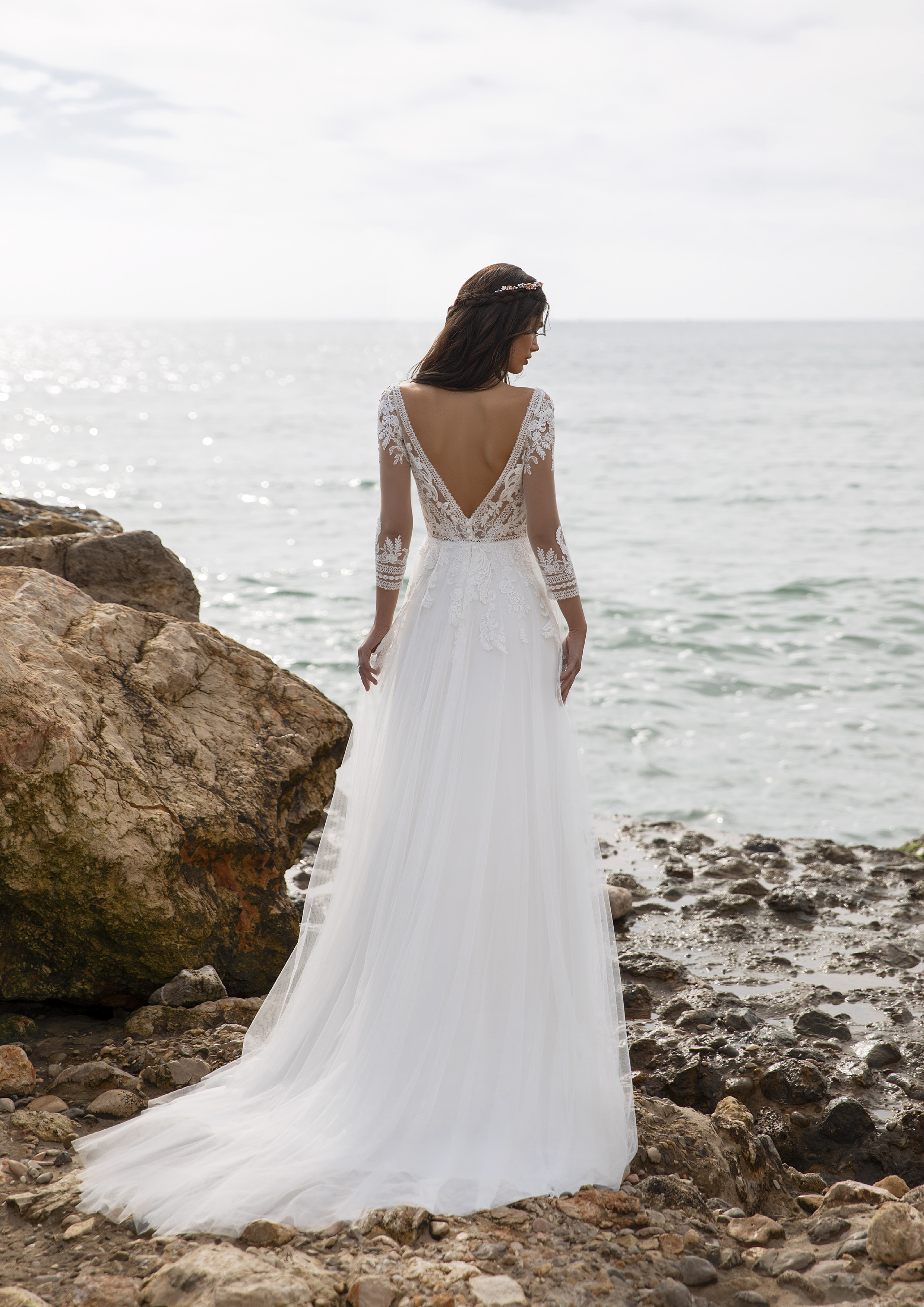 Vestido de noiva modelo Miller da coleção Pronovias 2021 Cruise Collection
